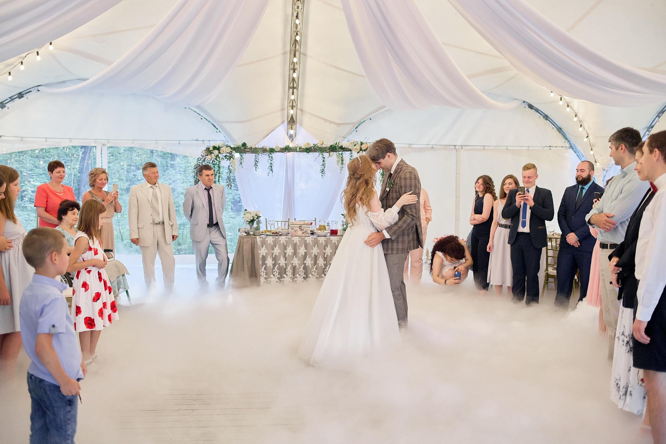 Выездная регистрация на Коркинских Озерах. Фотограф Валерий Сабрам