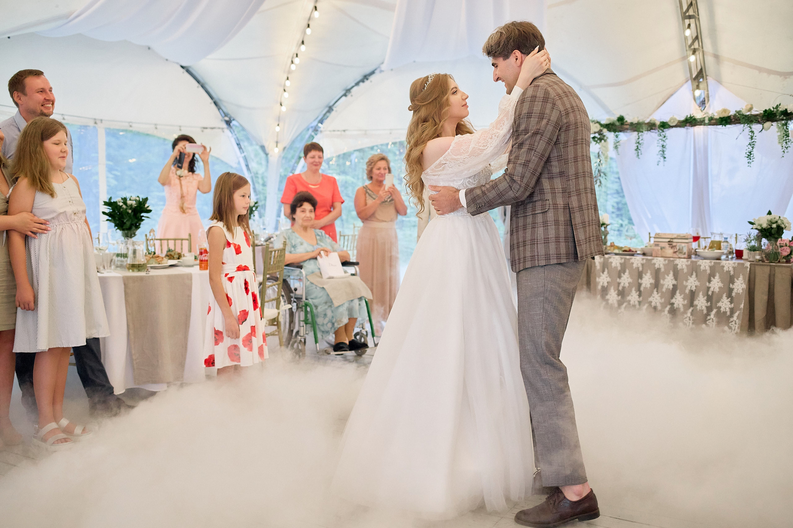 Выездная регистрация на Коркинских Озерах. Фотограф Валерий Сабрам