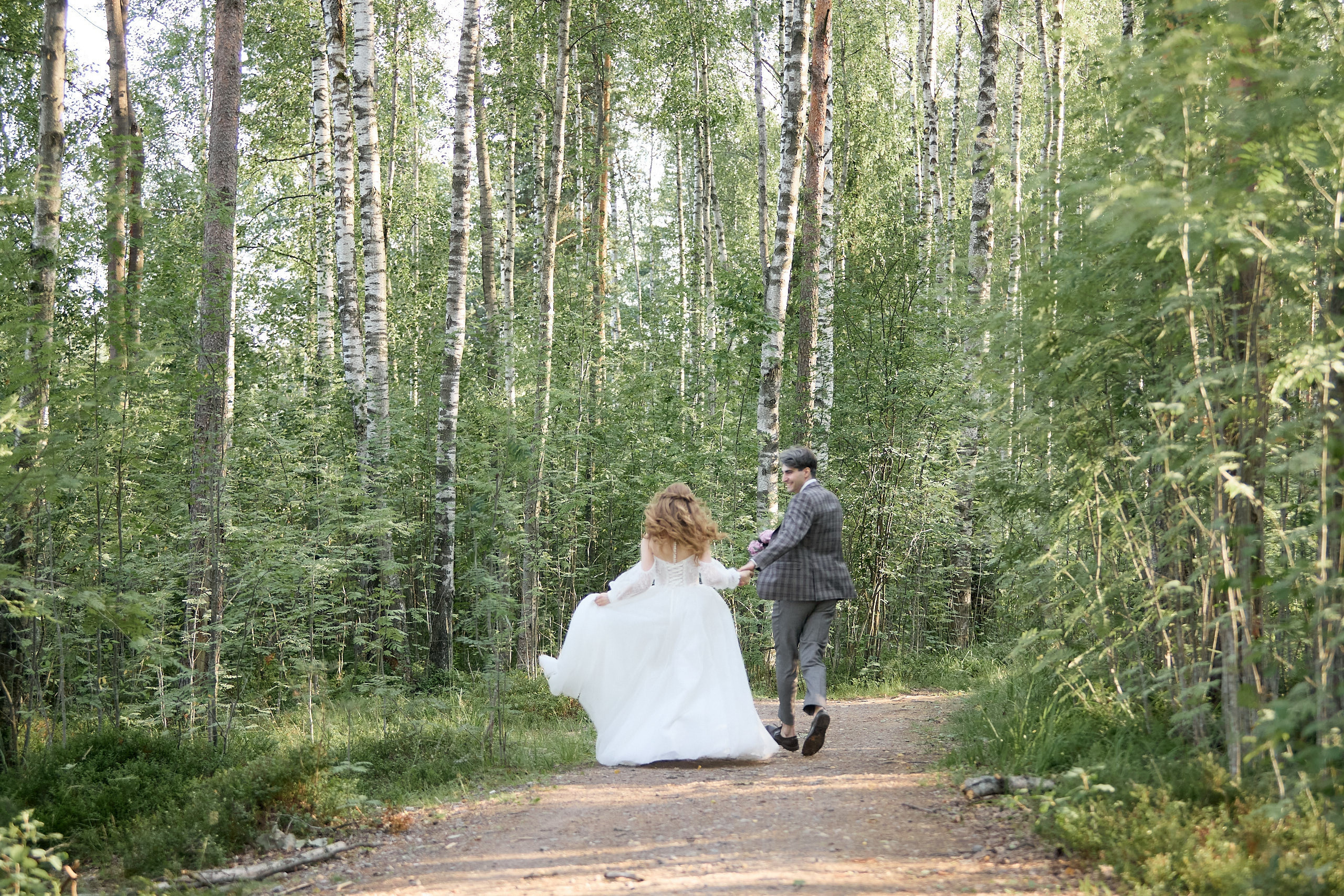 Выездная регистрация на Коркинских Озерах. Фотограф Валерий Сабрам