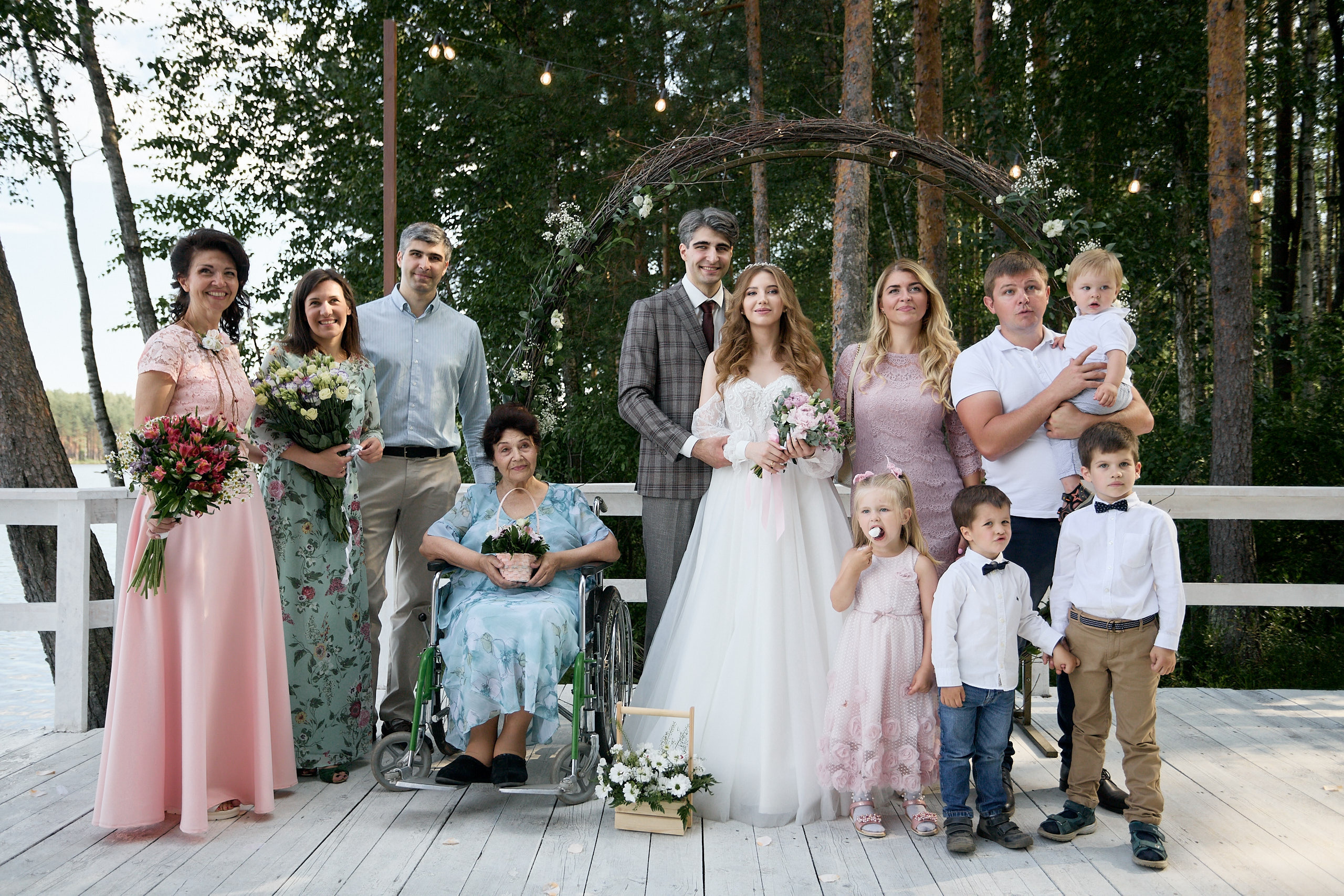 Выездная регистрация на Коркинских Озерах. Фотограф Валерий Сабрам