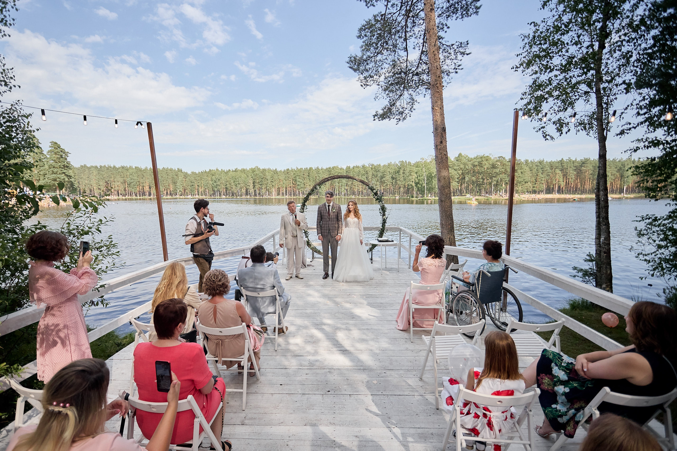 Выездная регистрация на Коркинских Озерах. Фотограф Валерий Сабрам