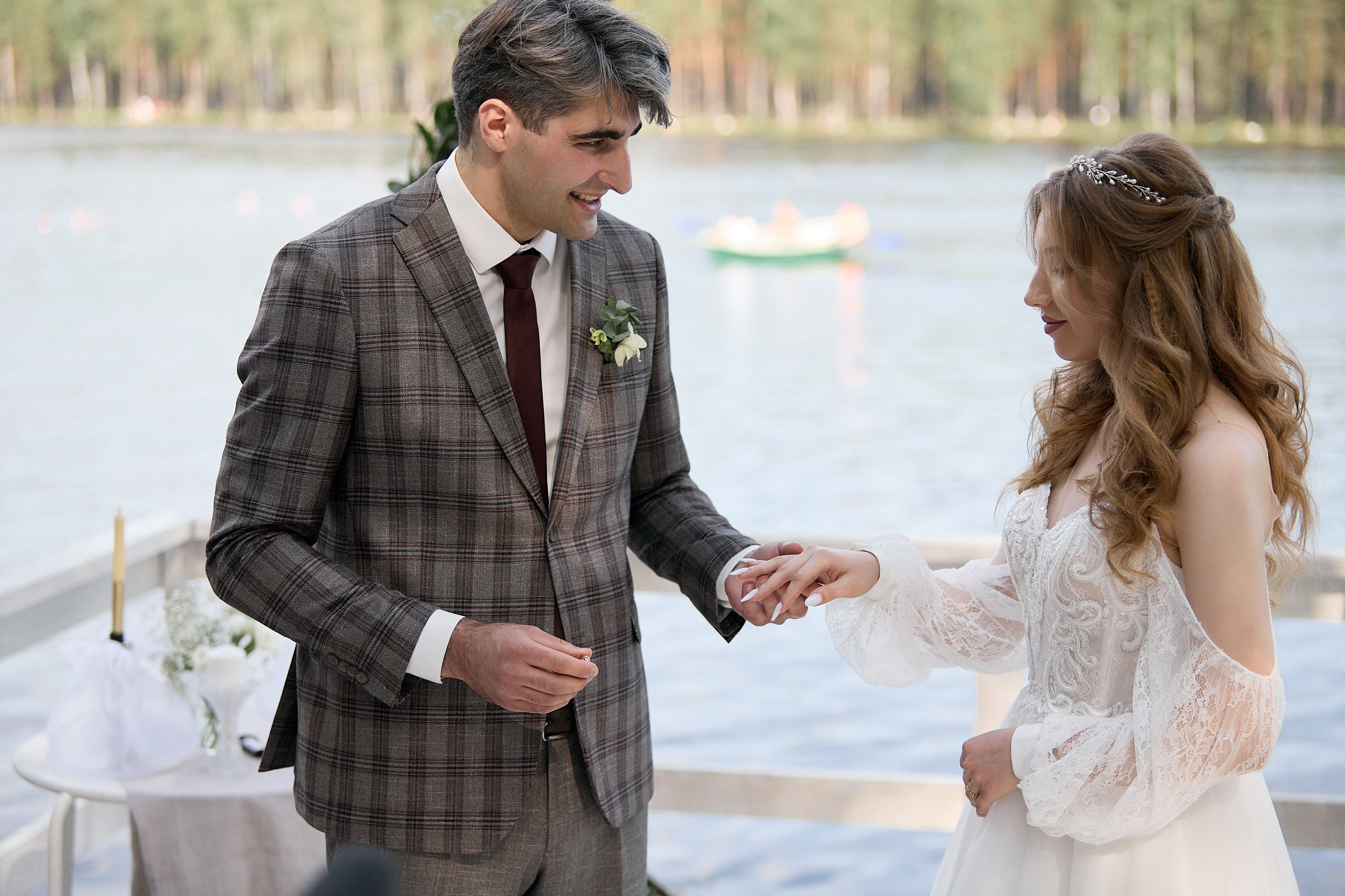 Выездная регистрация на Коркинских Озерах. Фотограф Валерий Сабрам