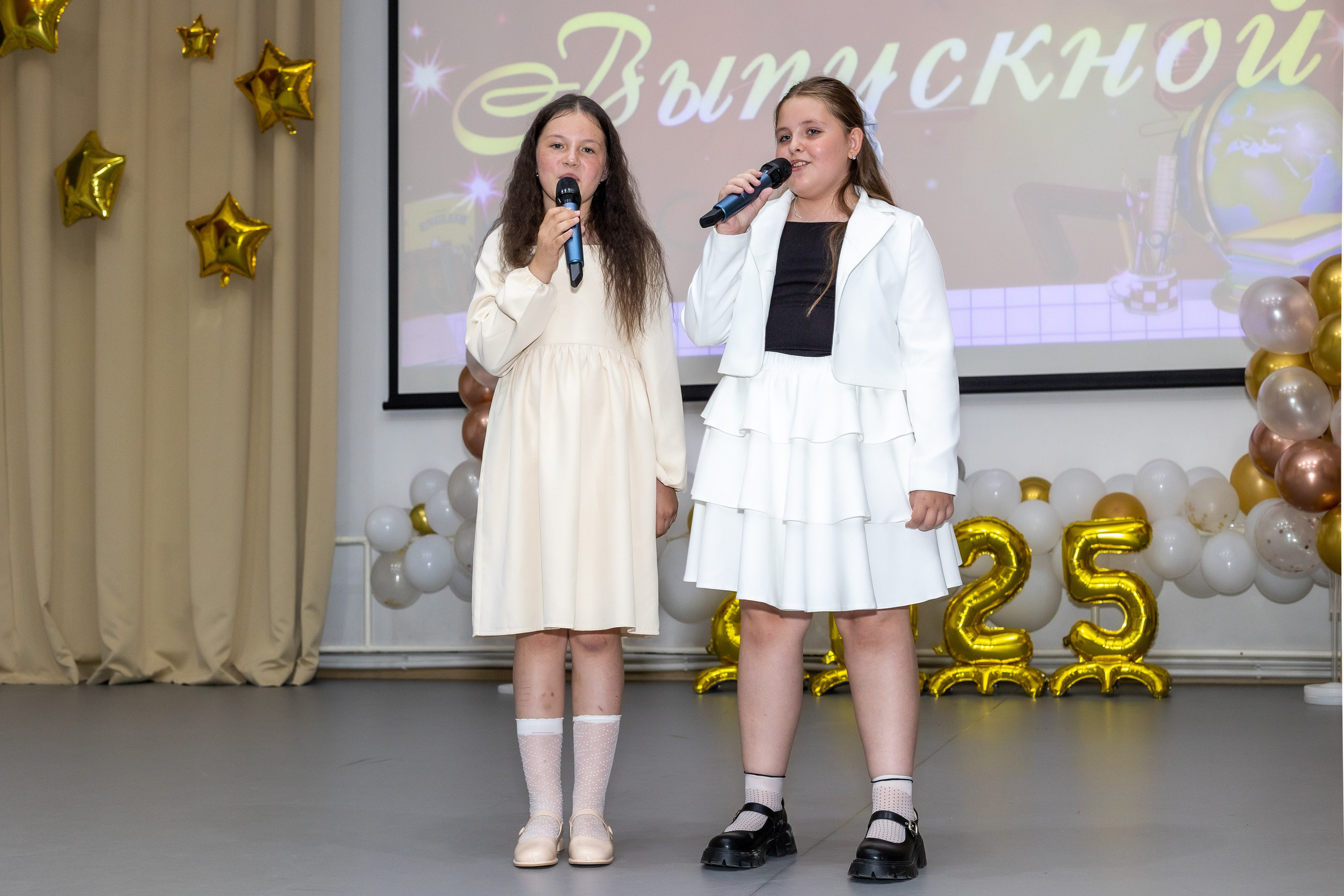 Вручение аттестата 2025. Выпускные альбомы Майкоп, Краснодар Елена Золотарева