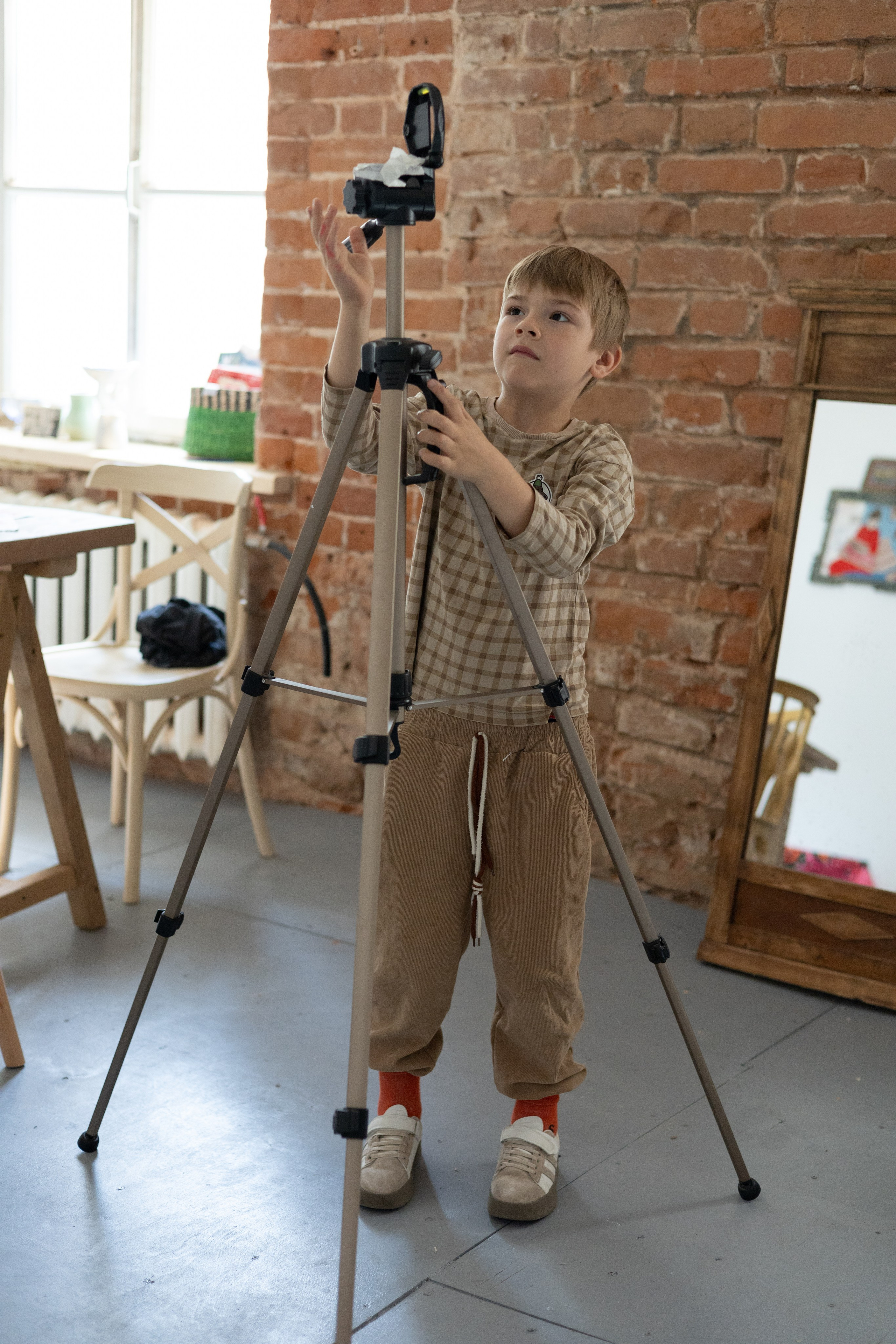 Вера и дети в мастерской. Портрет художника. Марина Лавинская Фотограф из Москвы