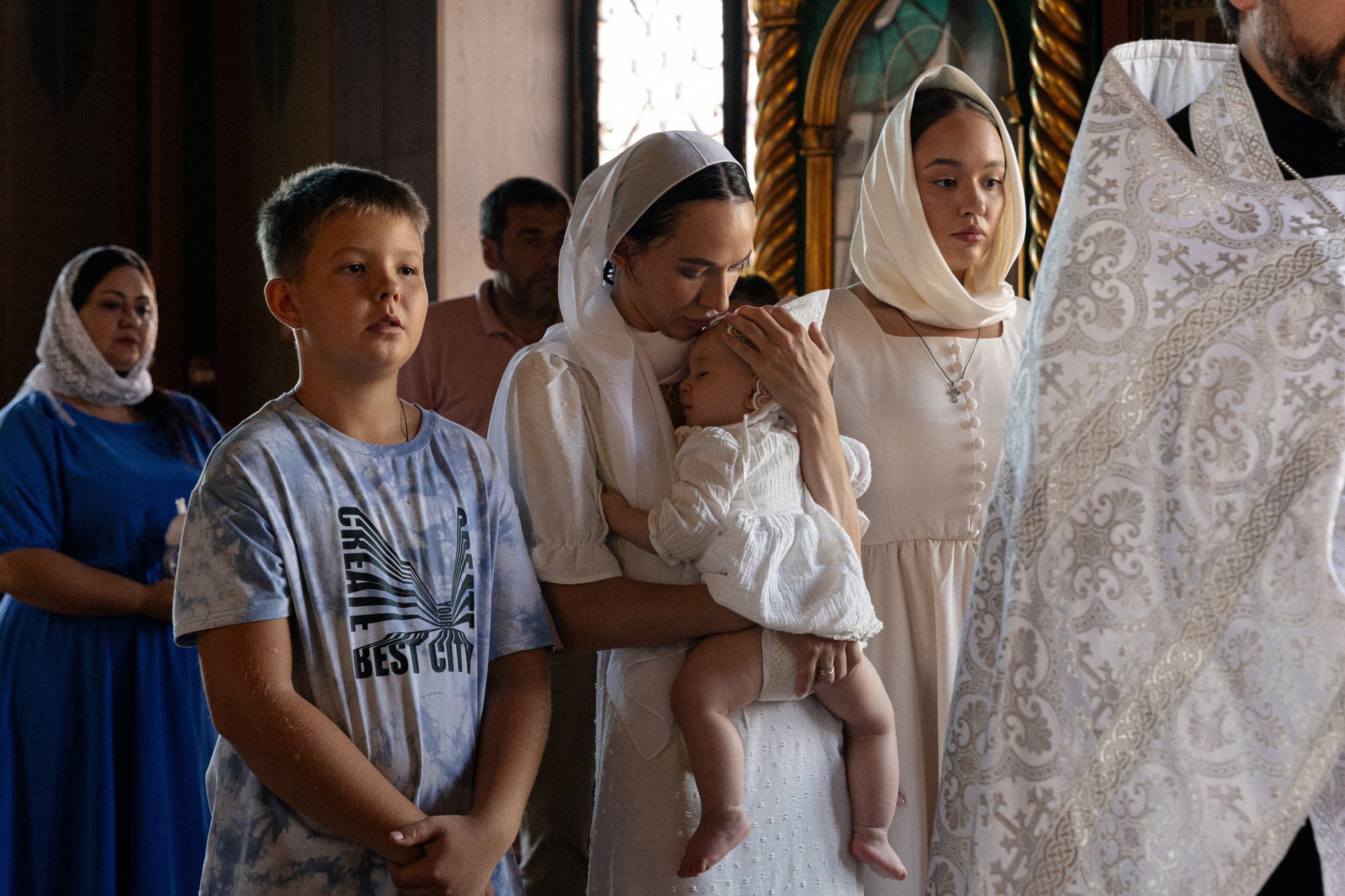 Крещение в Свято-Троицком соборе. Свадебный фотограф и видеограф Краснодар, Ростов, Сочи, Новороссийск