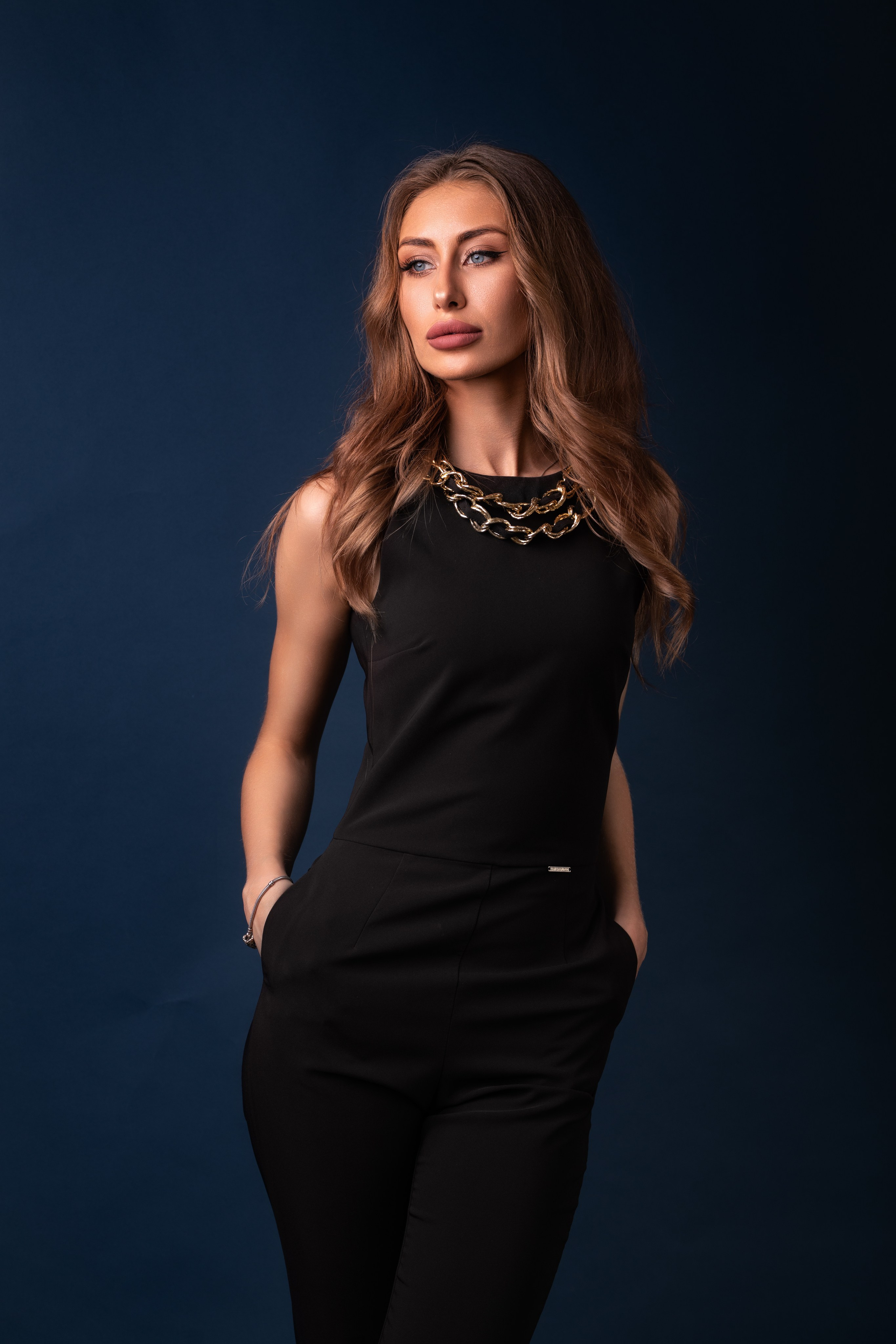 Студийная съемка с Яной на циклораме для «себя»