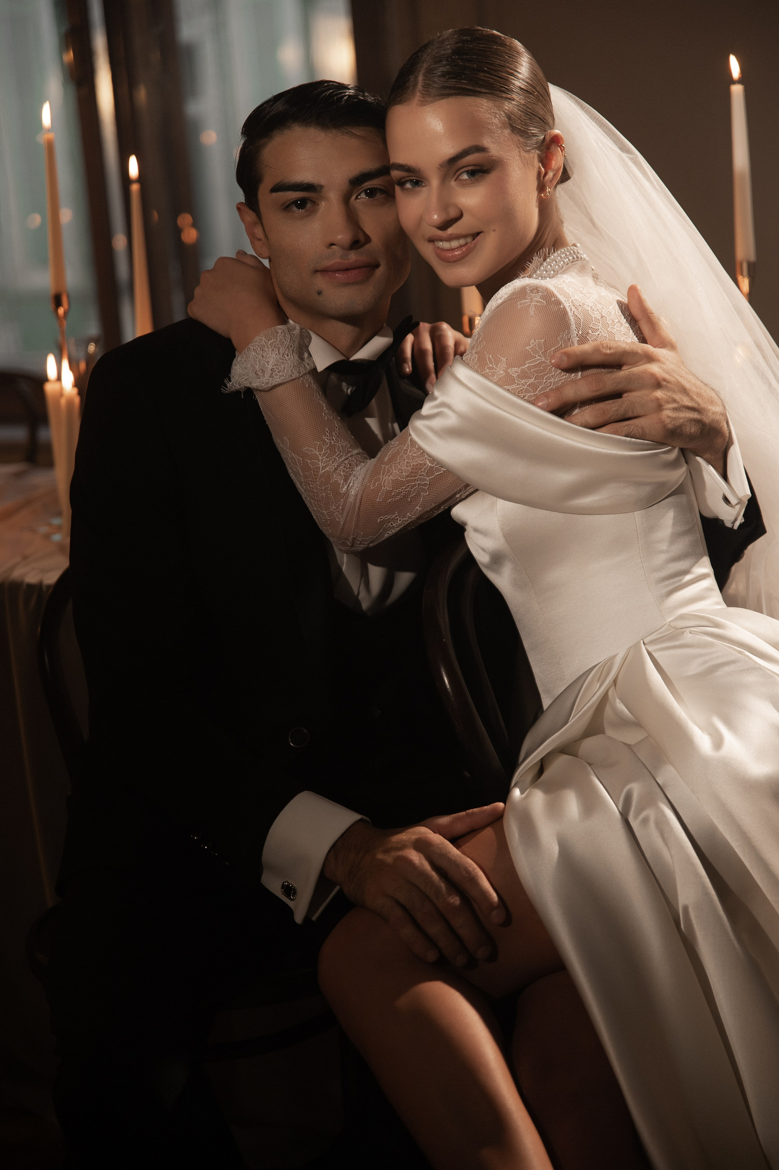 Камерный свадебный ужин при свечах в старинном особняке в фотостудии 21. Kult. Ярослава Ерина — свадебный фотограф в Москве