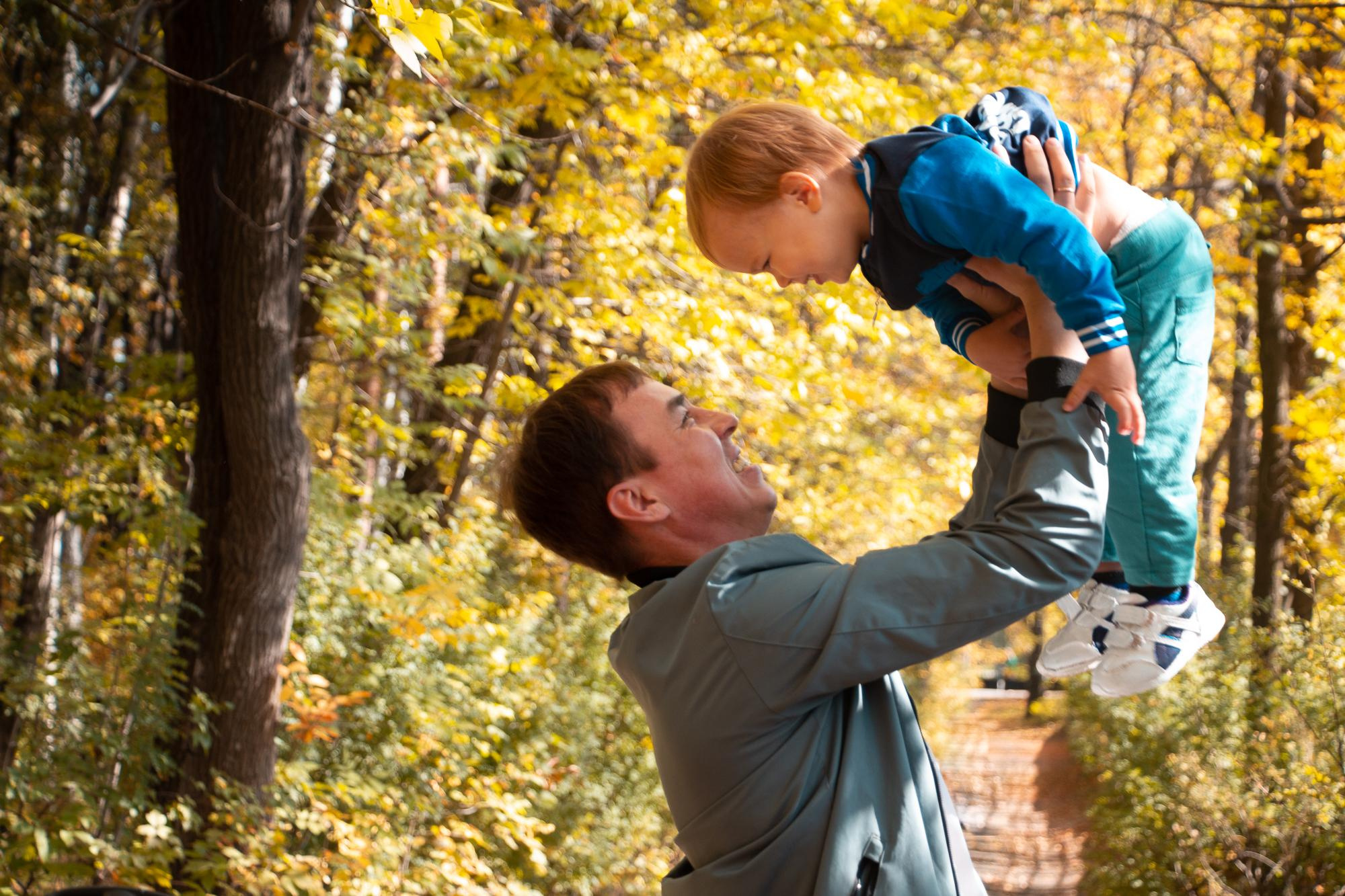 Золотая осень. Мария, Александр и Вова. Фотограф в Екатеринбурге Пойгина Елена