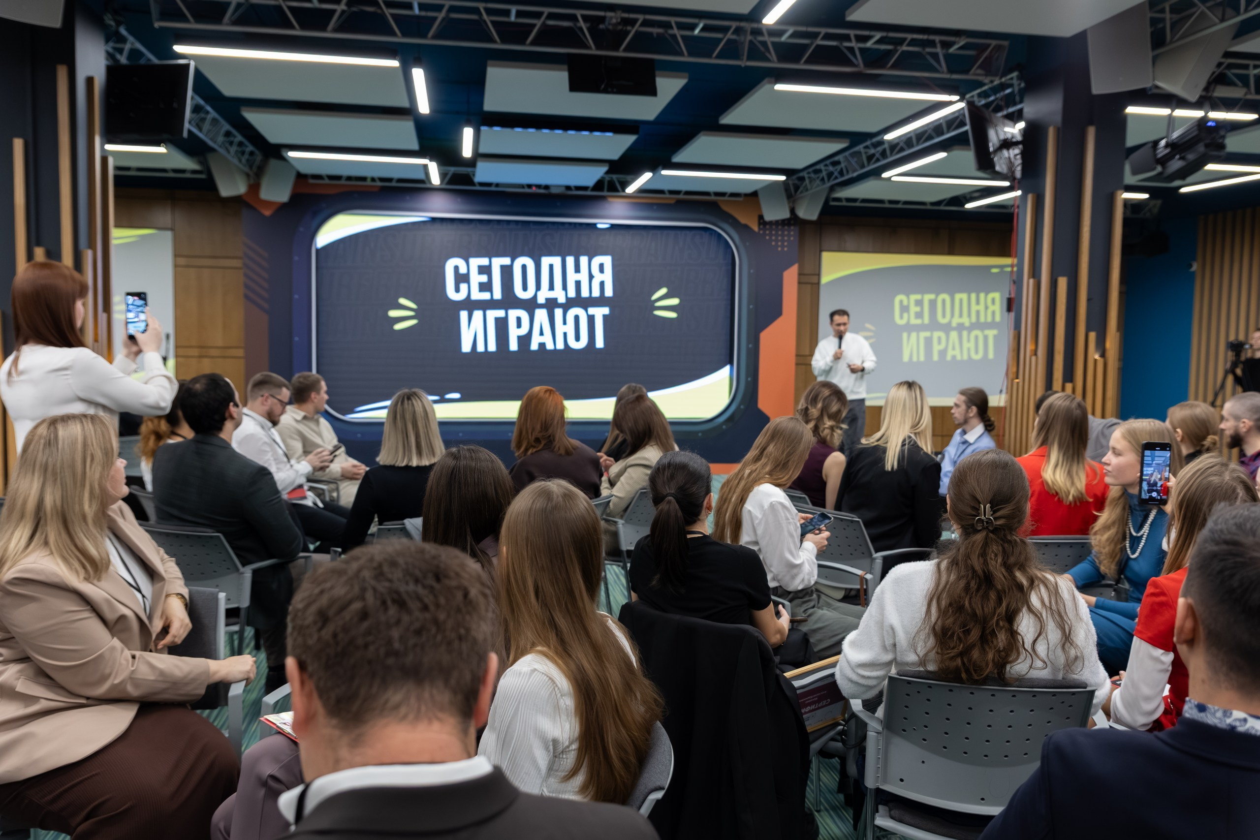 Фотограф на мероприятие в Краснодаре | Евгений Суковатых