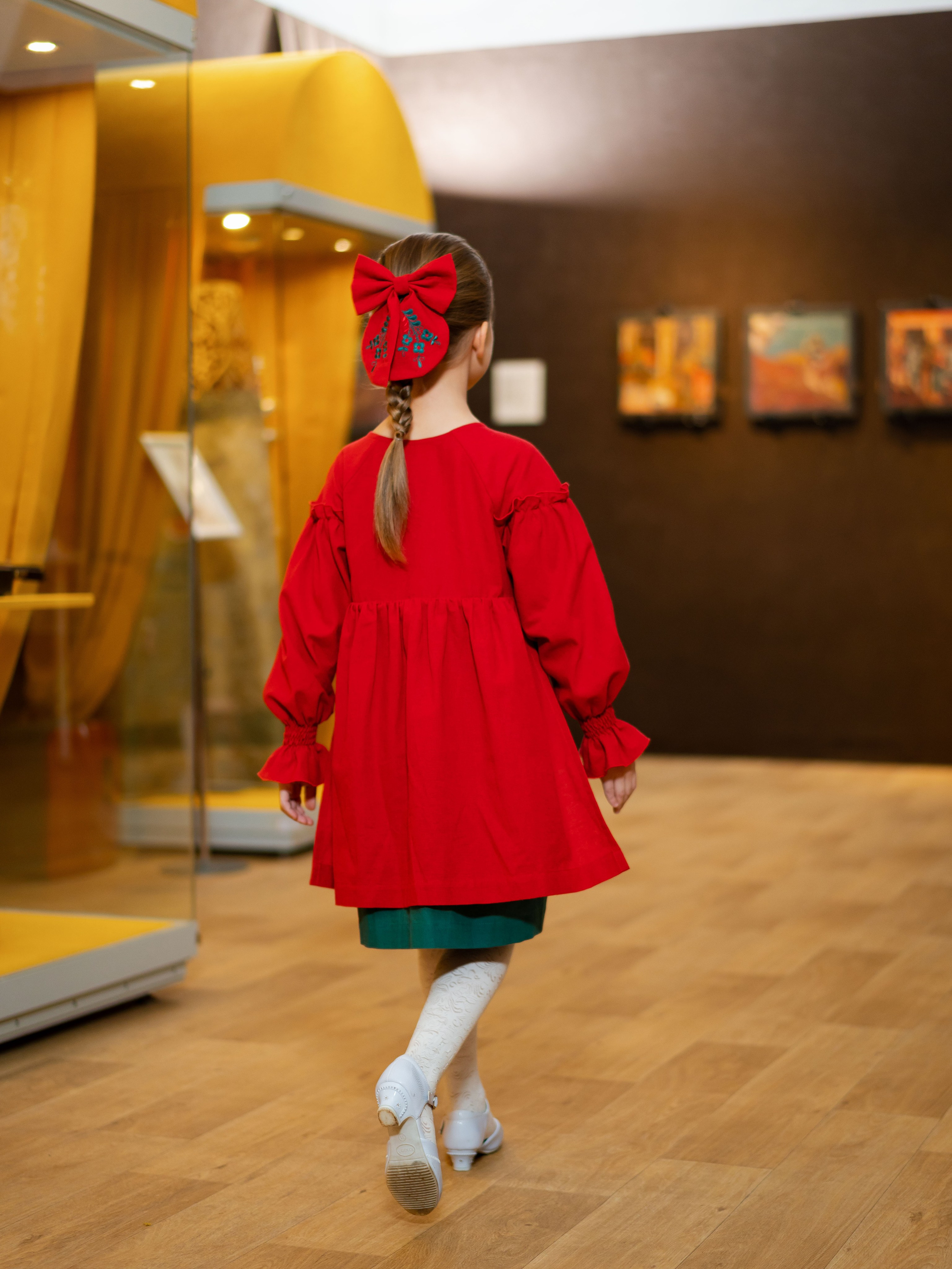 Показ одежды в рамках выставки «105. Лучшее». Фотограф Москва