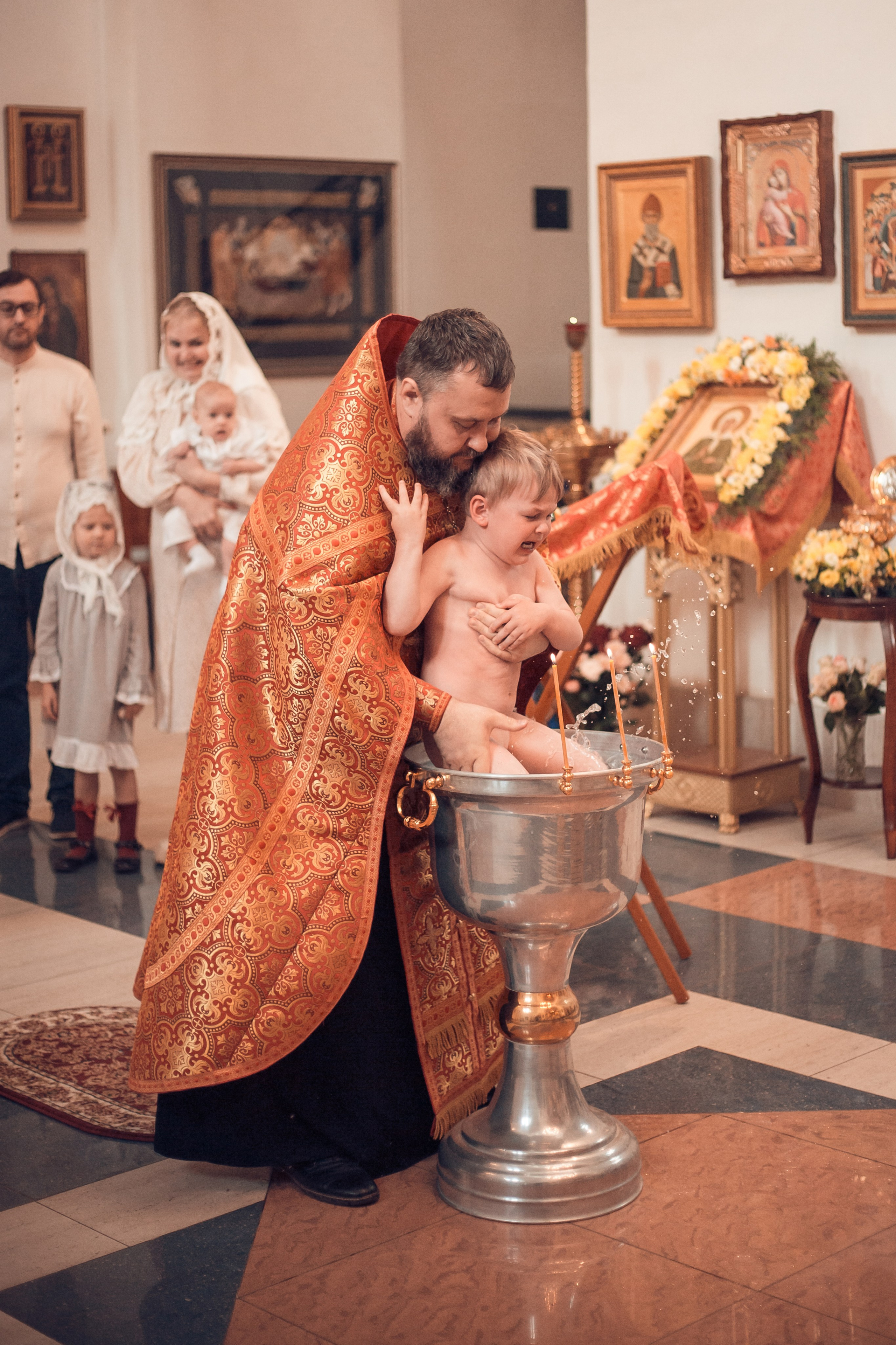 Крещение Сергея, Софии и Ивана в Казанском Девичьем монастыре. Семейный и детский фотограф в Калуге Юлия Щедрина