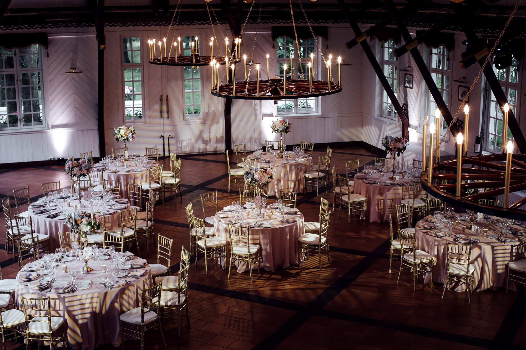 Decor and details. Любовь Чуляева — свадебный фотограф в Москве и Европе