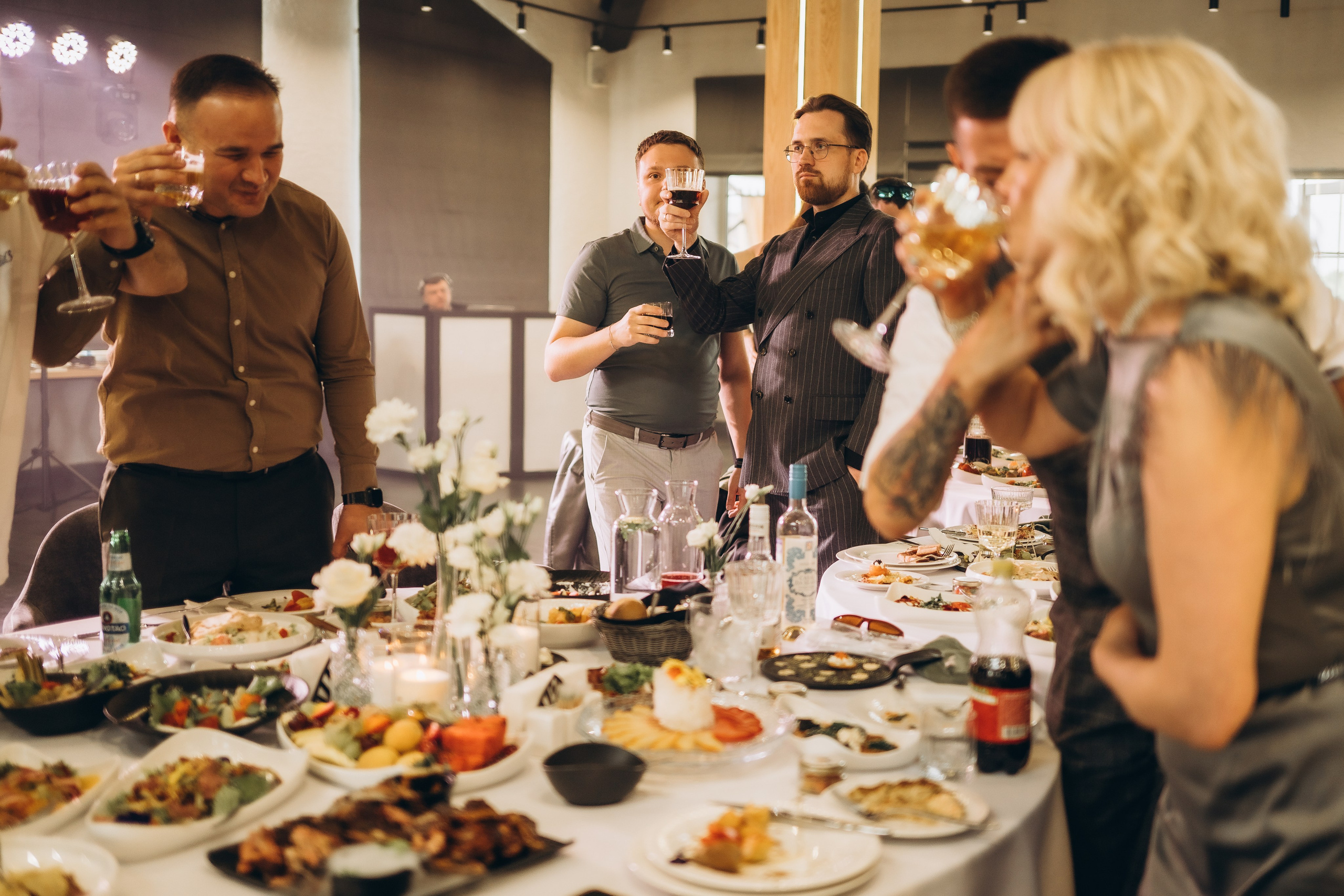 Выездная регистрация+банкет. Фотограф ПИТЕР СПБ Надежда Баранова