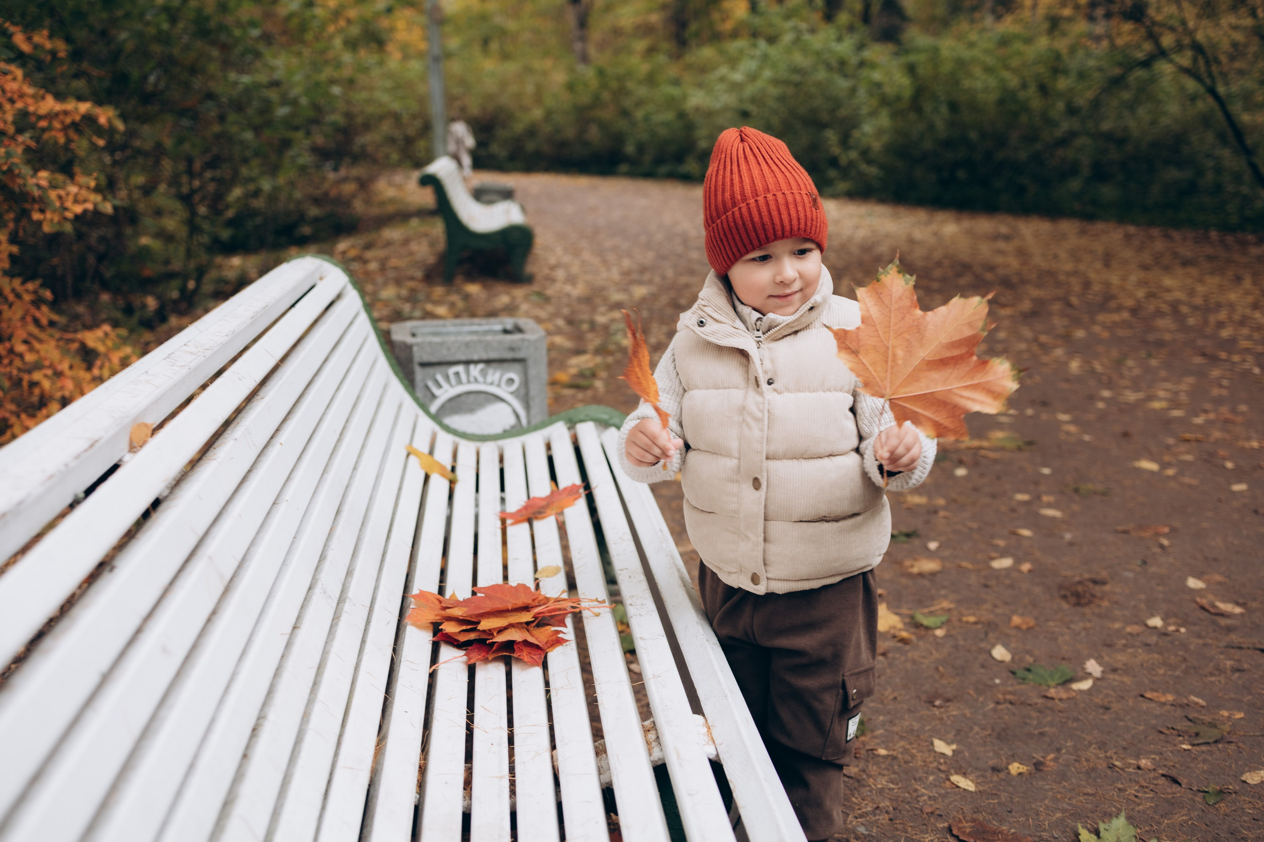 Осенняя семейная фотосессия в парке ЦПКиО им. Кирова на Елагином острове. Семейный и детский фотограф в Санкт-Петербурге Павлова Елена