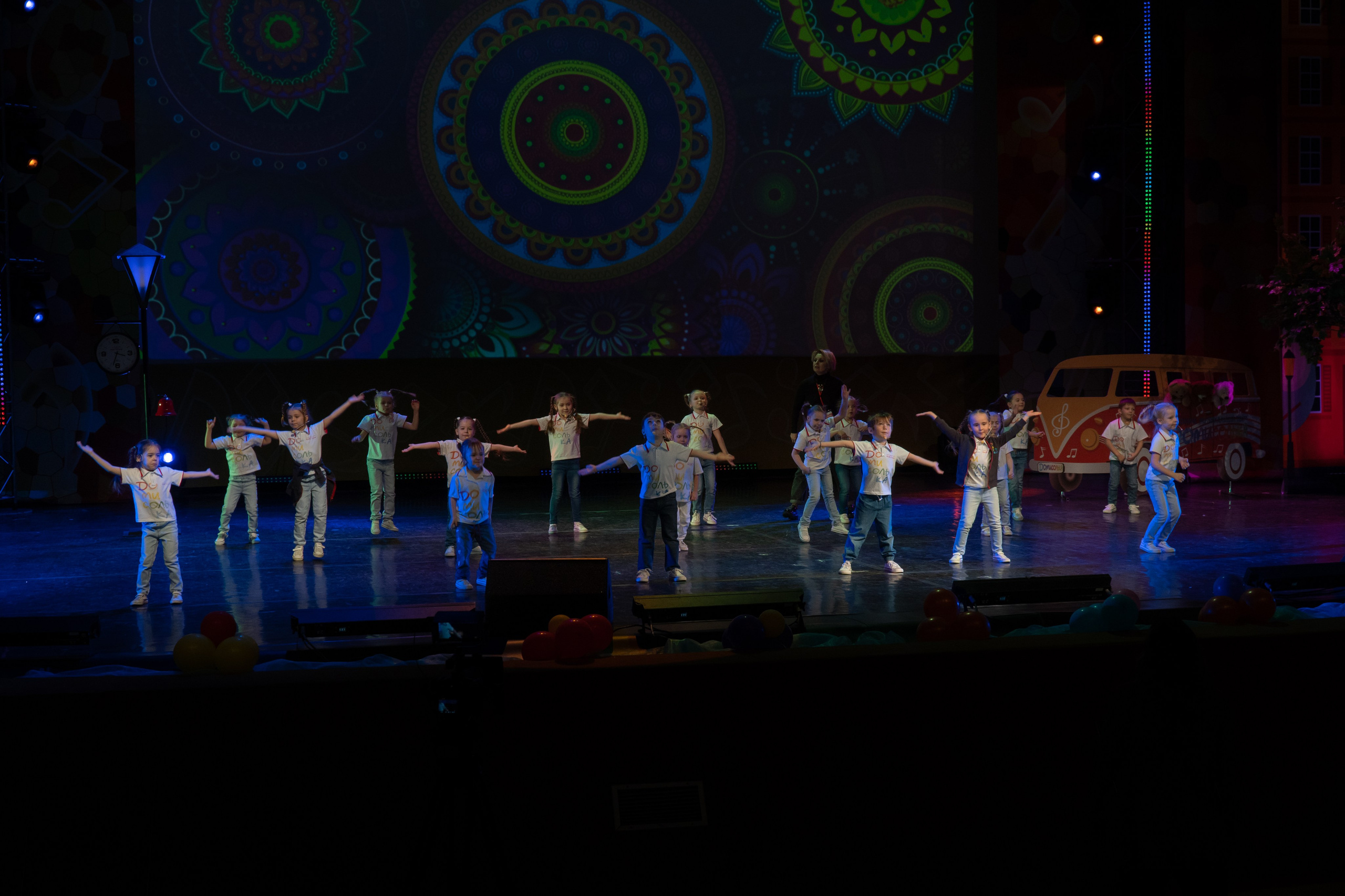 Съёмка концерта для Домисольки, большой концертный зал Космос. «Студия DRONAVT`s» — видеосъёмка и фотография г. Москва