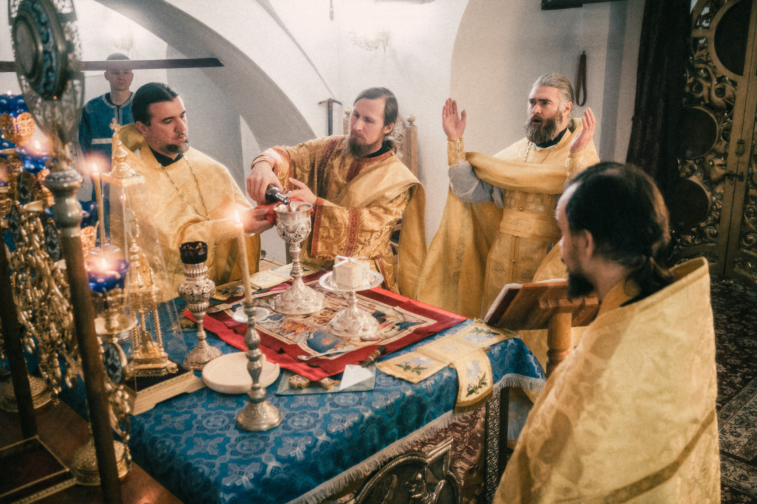 Ночное богослужение. Фестиваль Братья Зима 2025. Фотограф в Москве Максим Скоробогатов