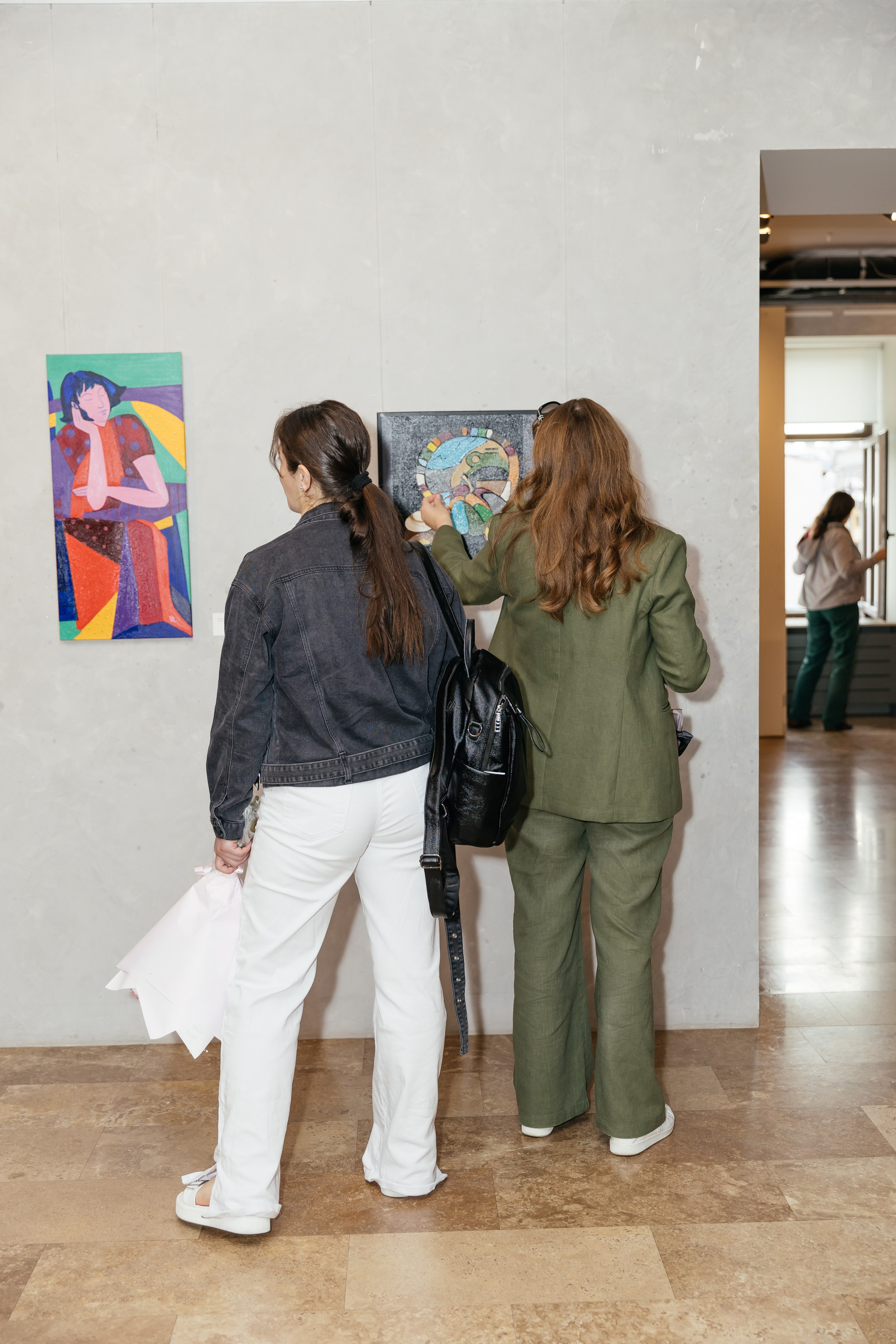 Выставка Лиры Алборовой «Цвет — это я». Свадебный и репортажный фотограф в Санкт-Петербурге Николай Голованов