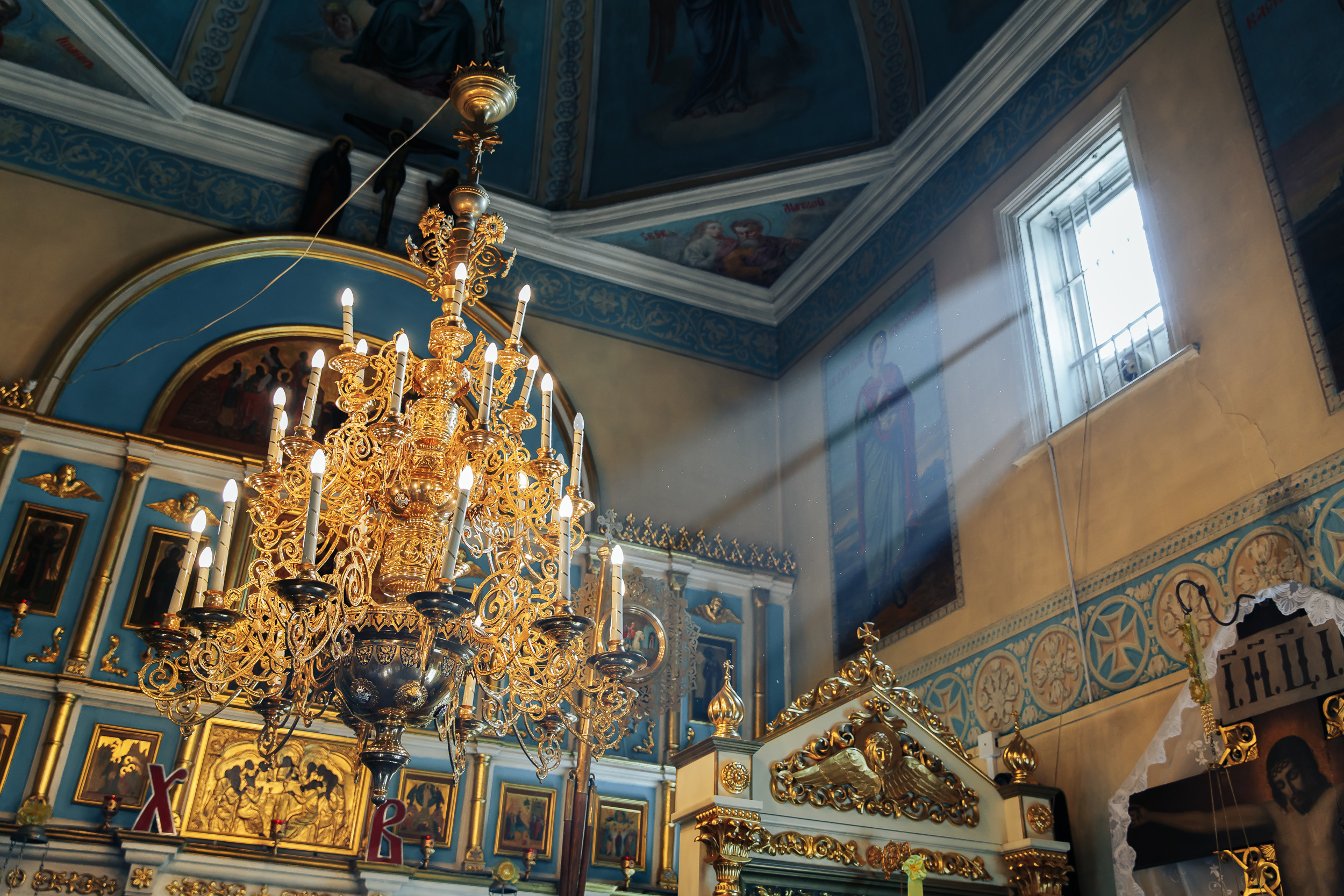 Фотограф на крещение в Ивантеевке в Храме Великомученика и Победоносца