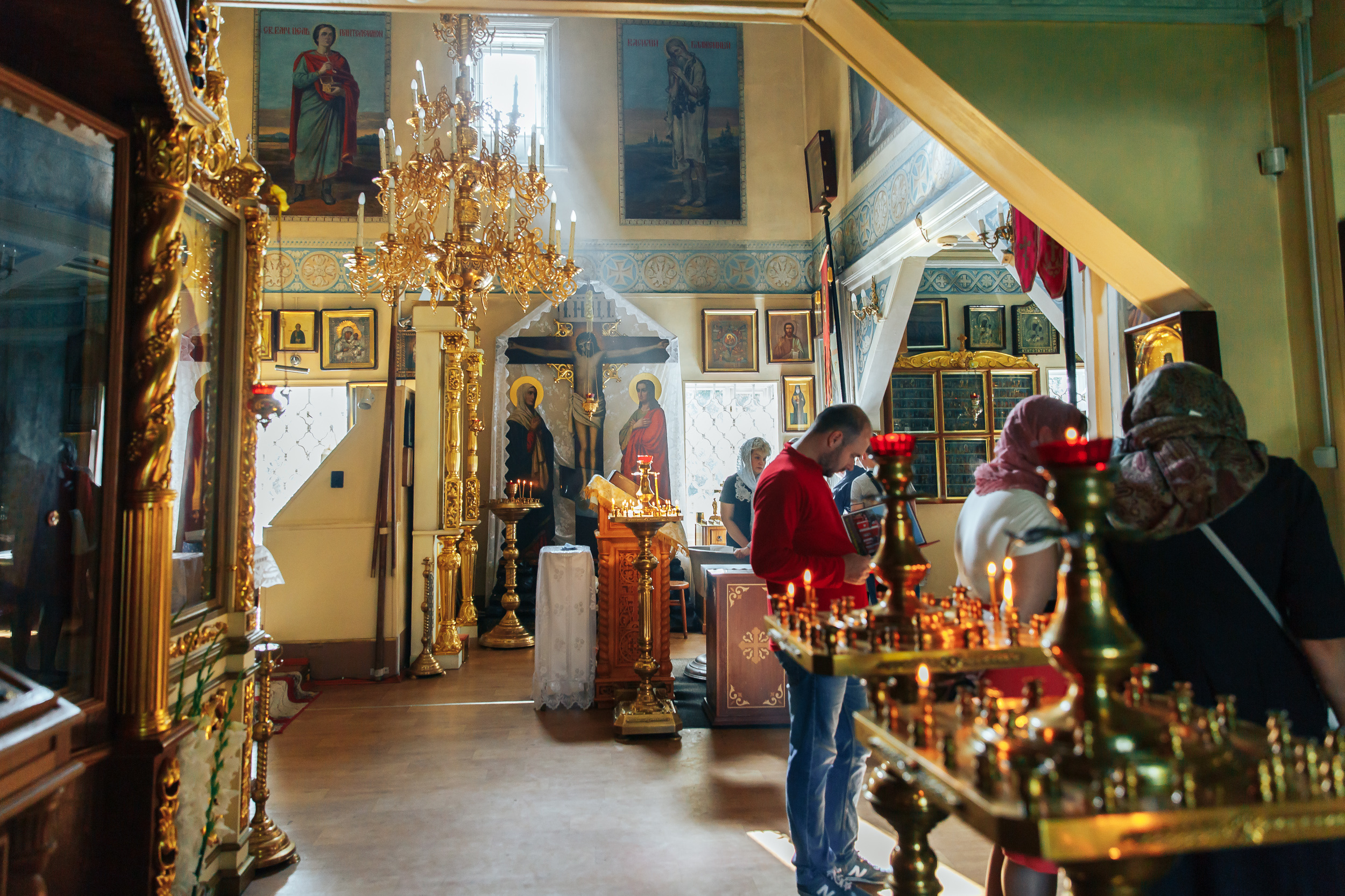 Фотограф на крещение в Ивантеевке в Храме Великомученика и Победоносца