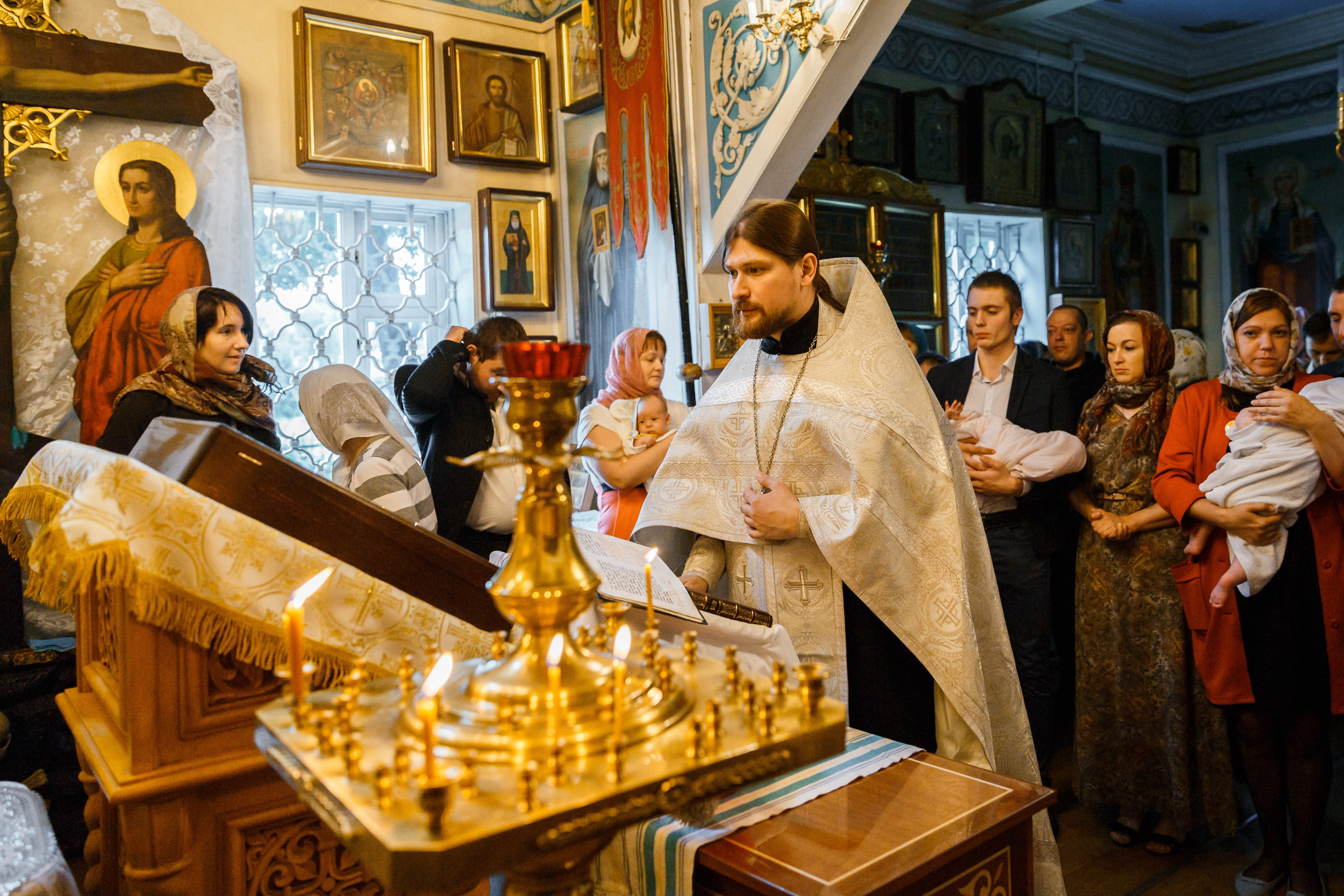 Фотограф на крещение в Ивантеевке в Храме Великомученика и Победоносца