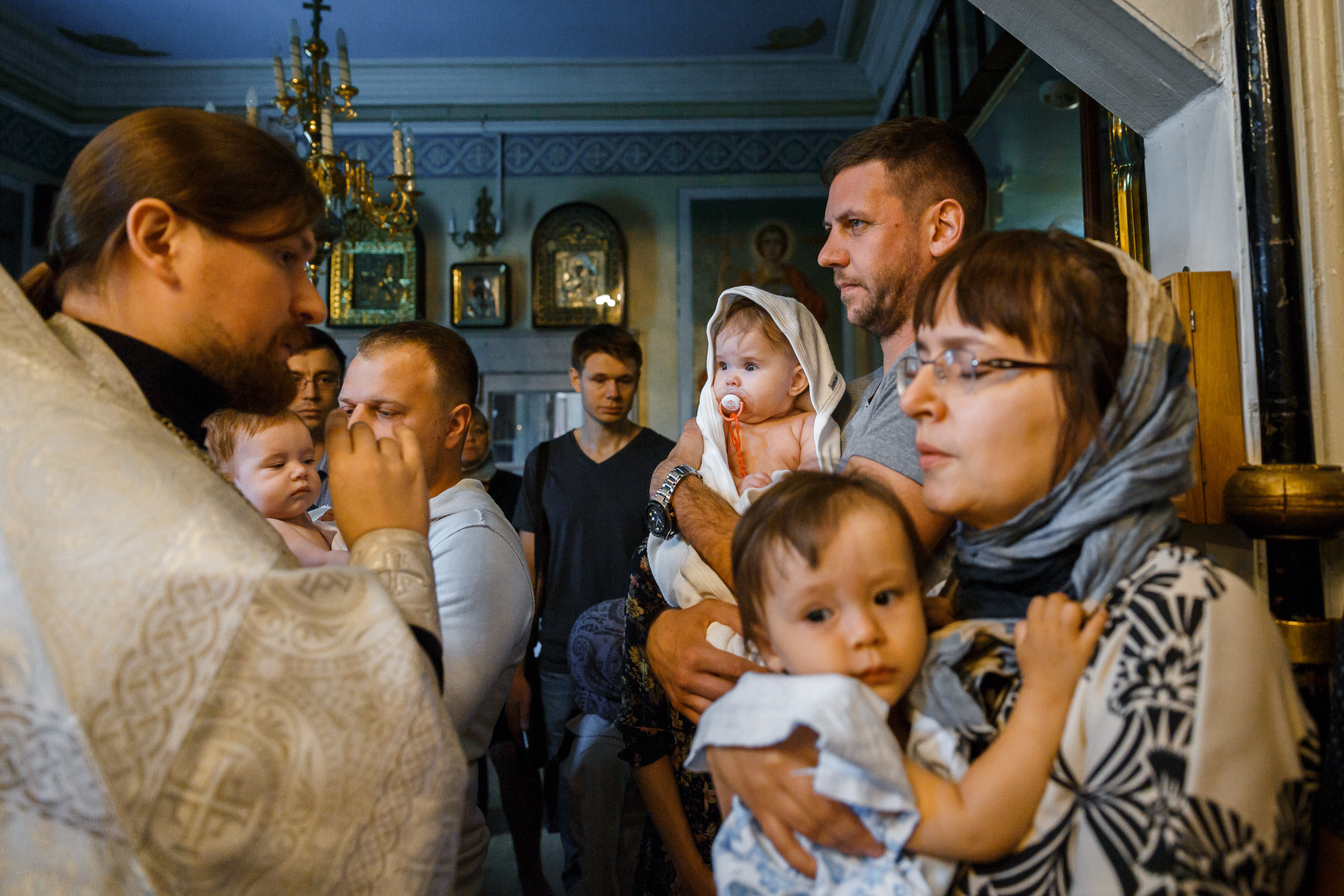 Фотограф на крещение в Ивантеевке в Храме Великомученика и Победоносца