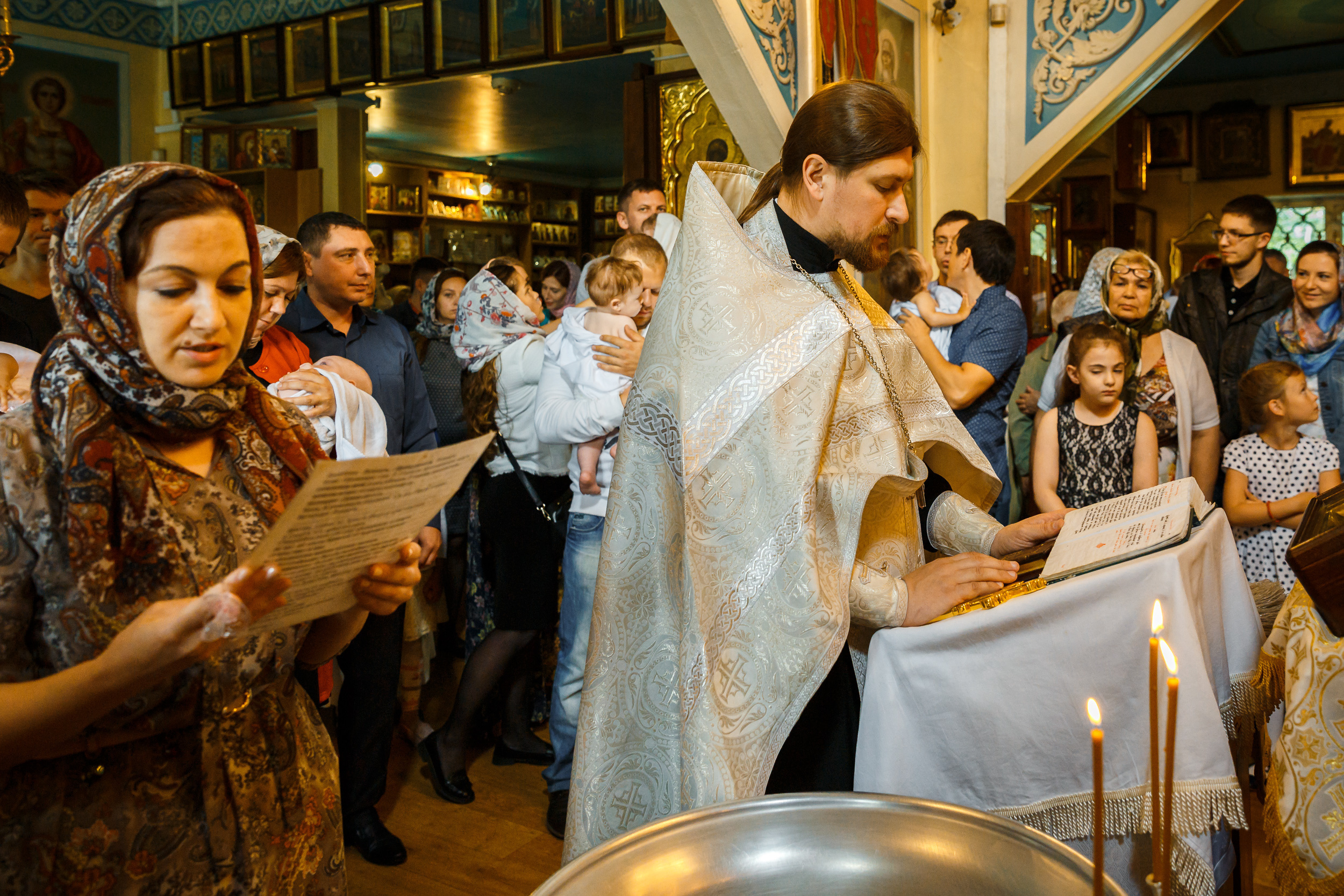 Фотограф на крещение в Ивантеевке в Храме Великомученика и Победоносца