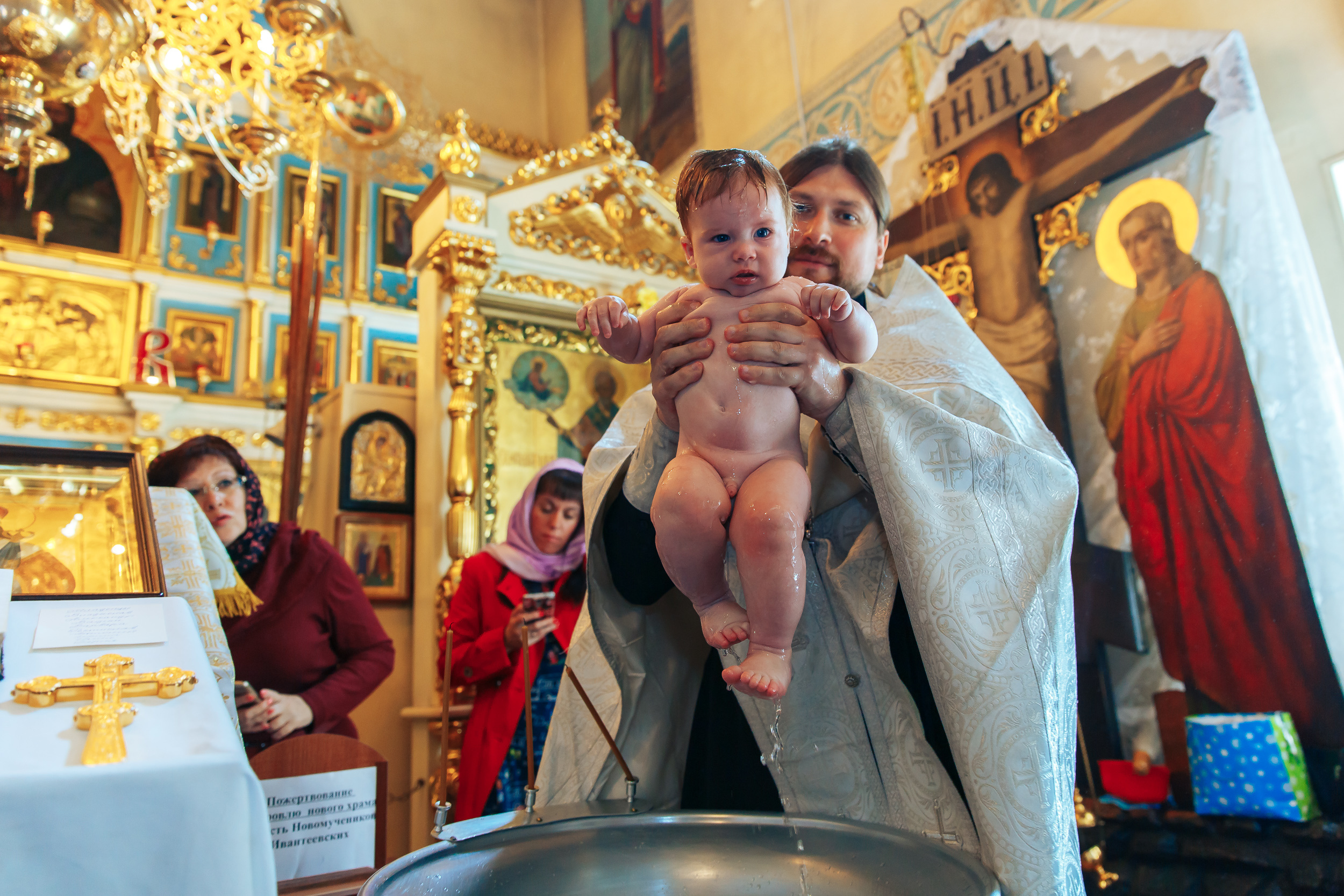 Фотограф на крещение в Ивантеевке в Храме Великомученика и Победоносца