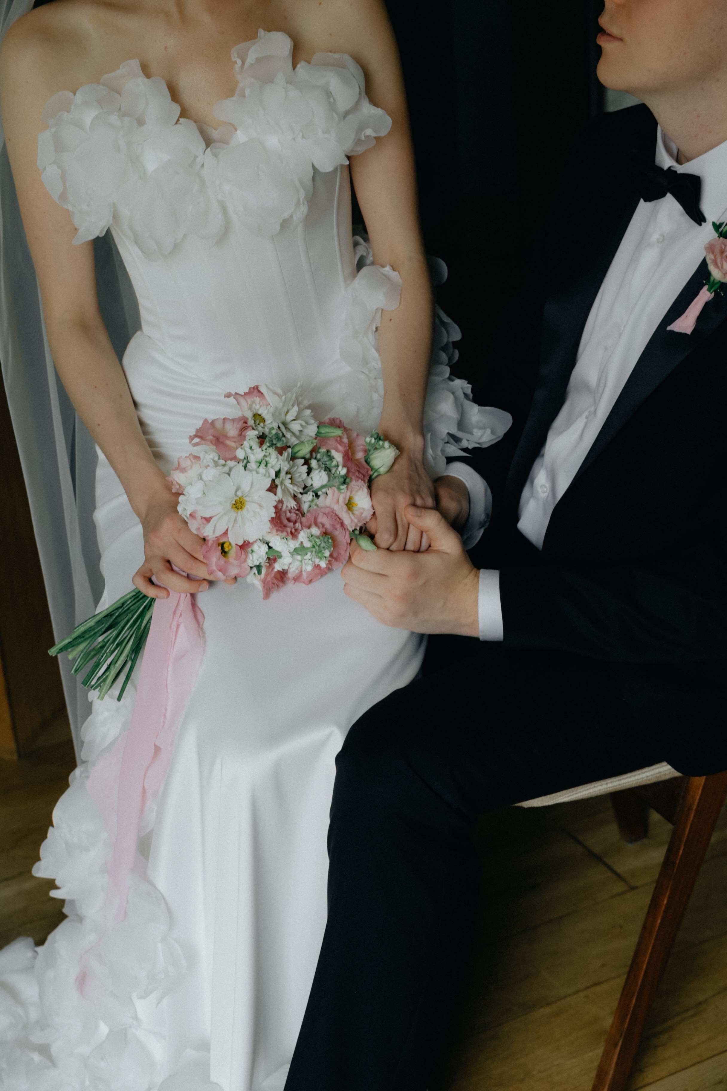 Теплый август