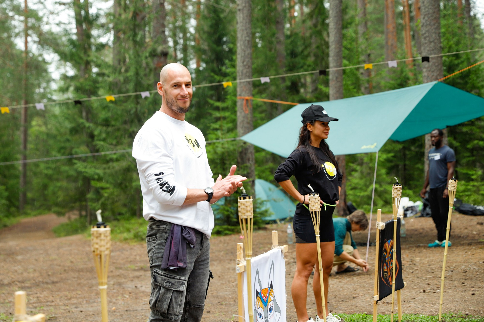 «Последний герой» в лагере для взрослых «Изи». Фотограф Дарья Попова