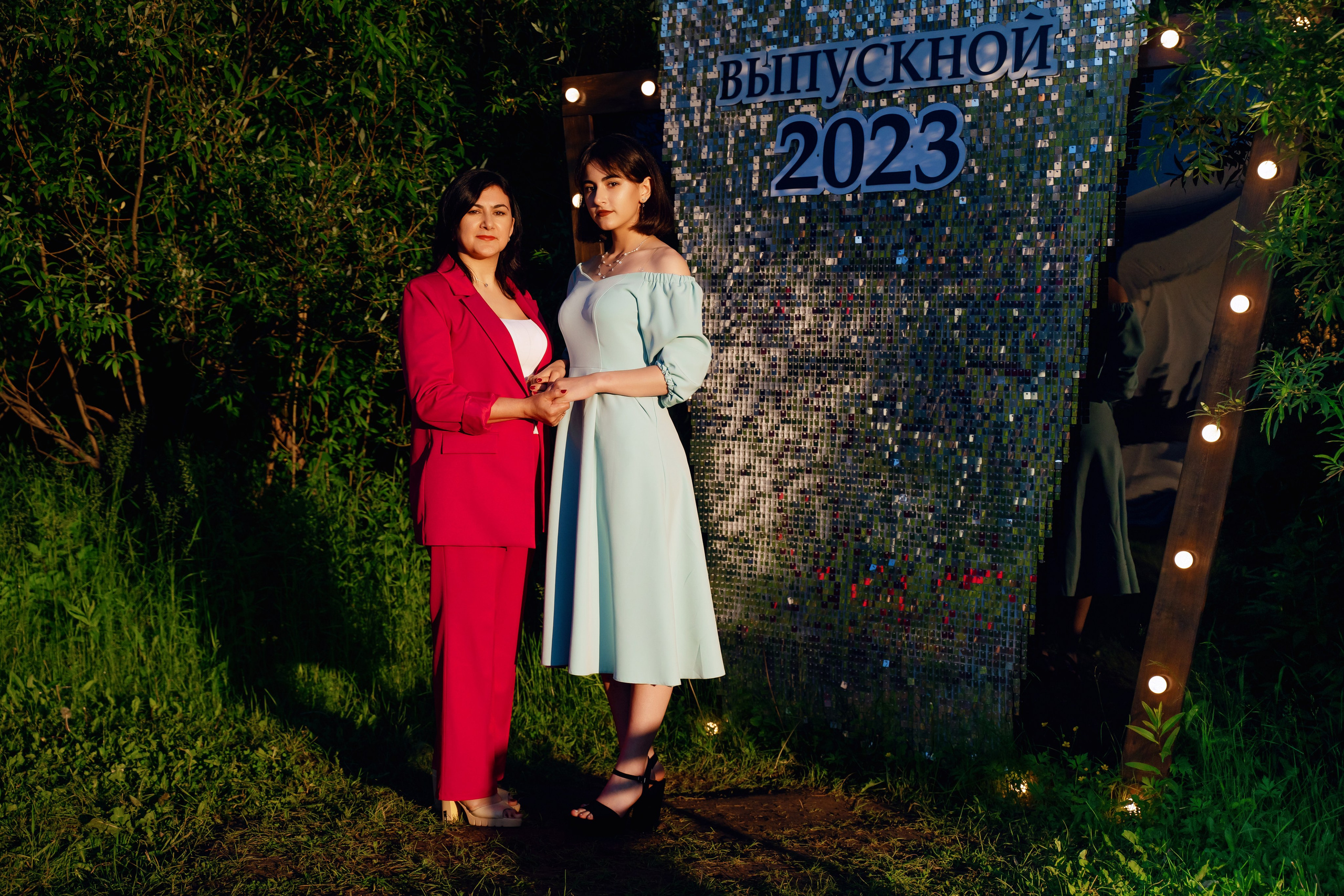 Выпускной 11 класс. Фотограф Ким Наталья в Красноярске