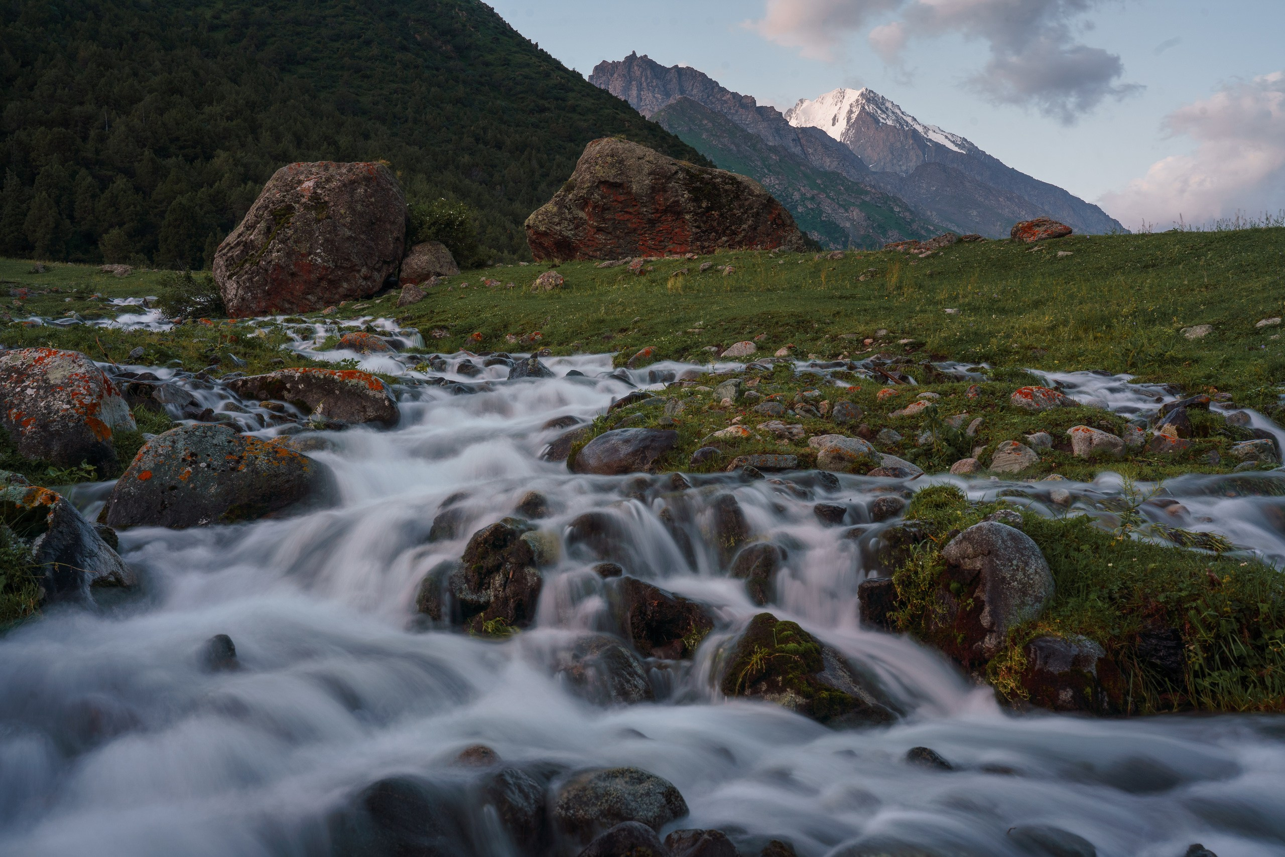 Тянь-Шань. Фотограф в Красноярске Нерозя Александр. Пейзаж, природа, портрет