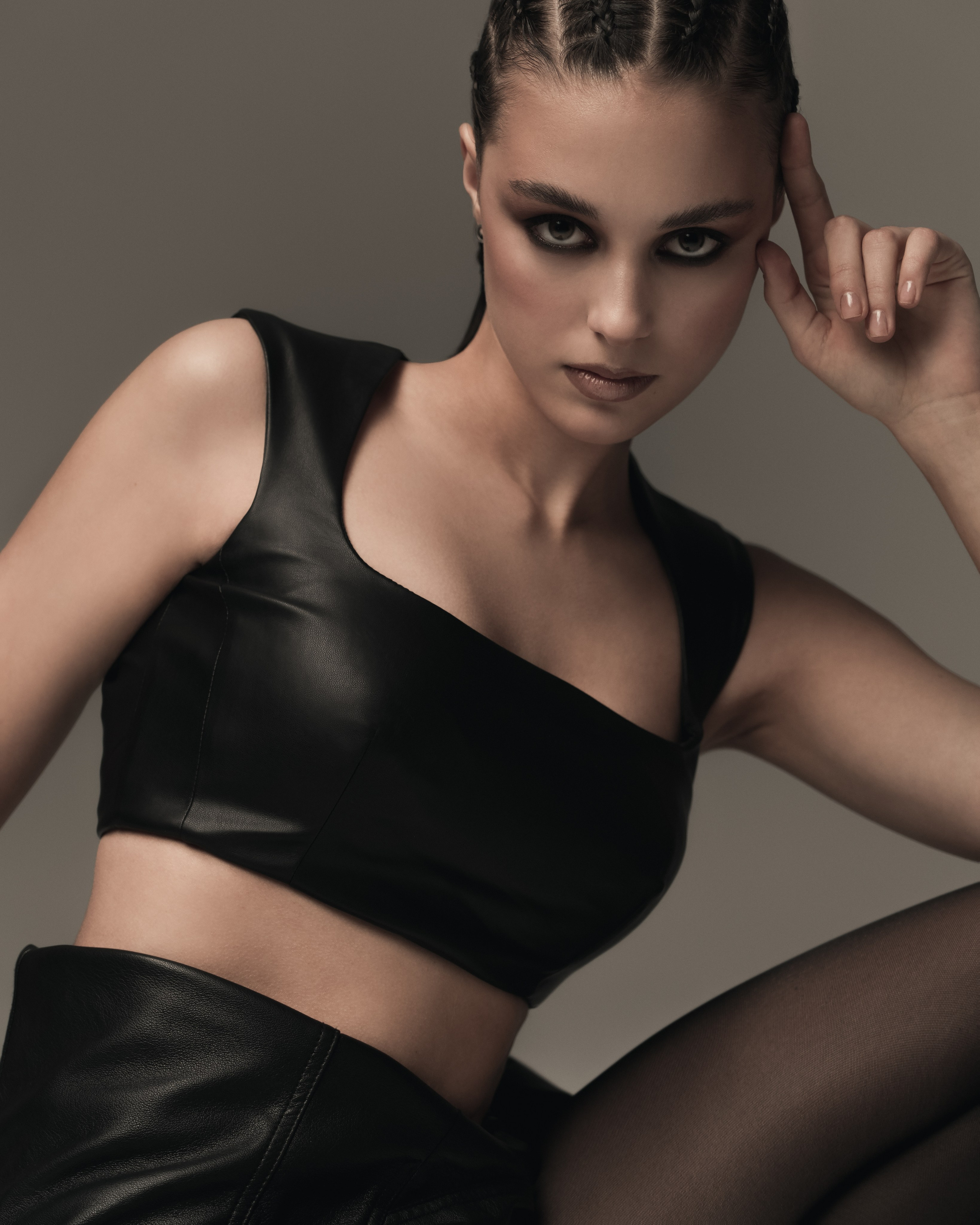 Sofia. Фэшн-фотограф в Санкт-Петербурге Дарья Семиколенных