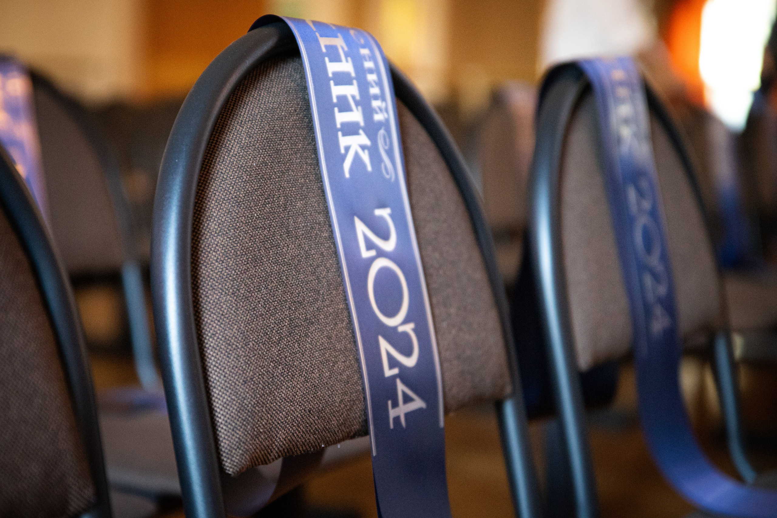 Репортажная съемка с Последнего звонка в школе в Москве. Семейный и школьный фотограф в Москве Анна Ткач