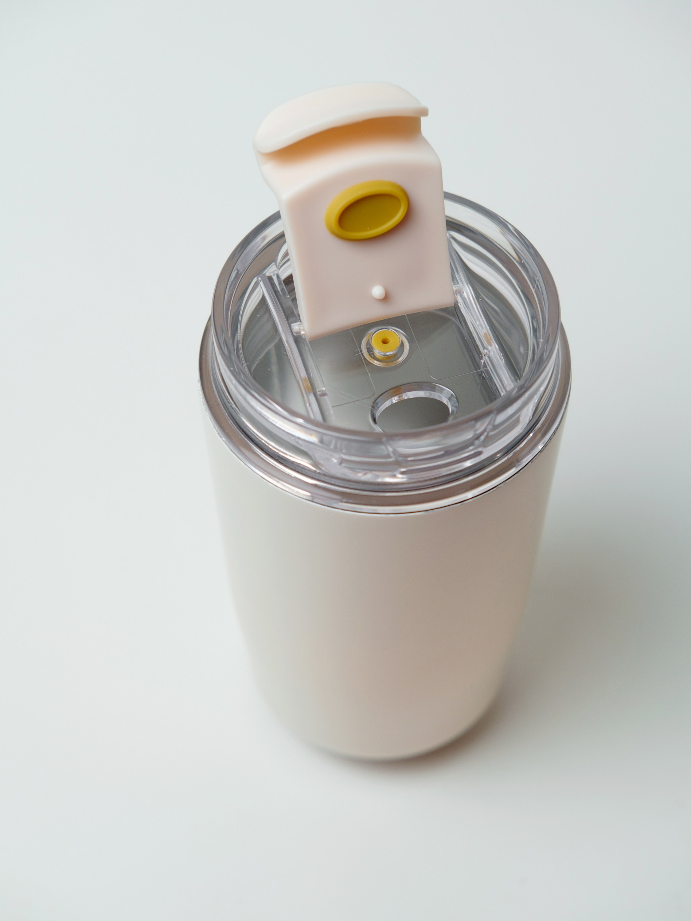 Предметка. Фотограф Софья Володкина