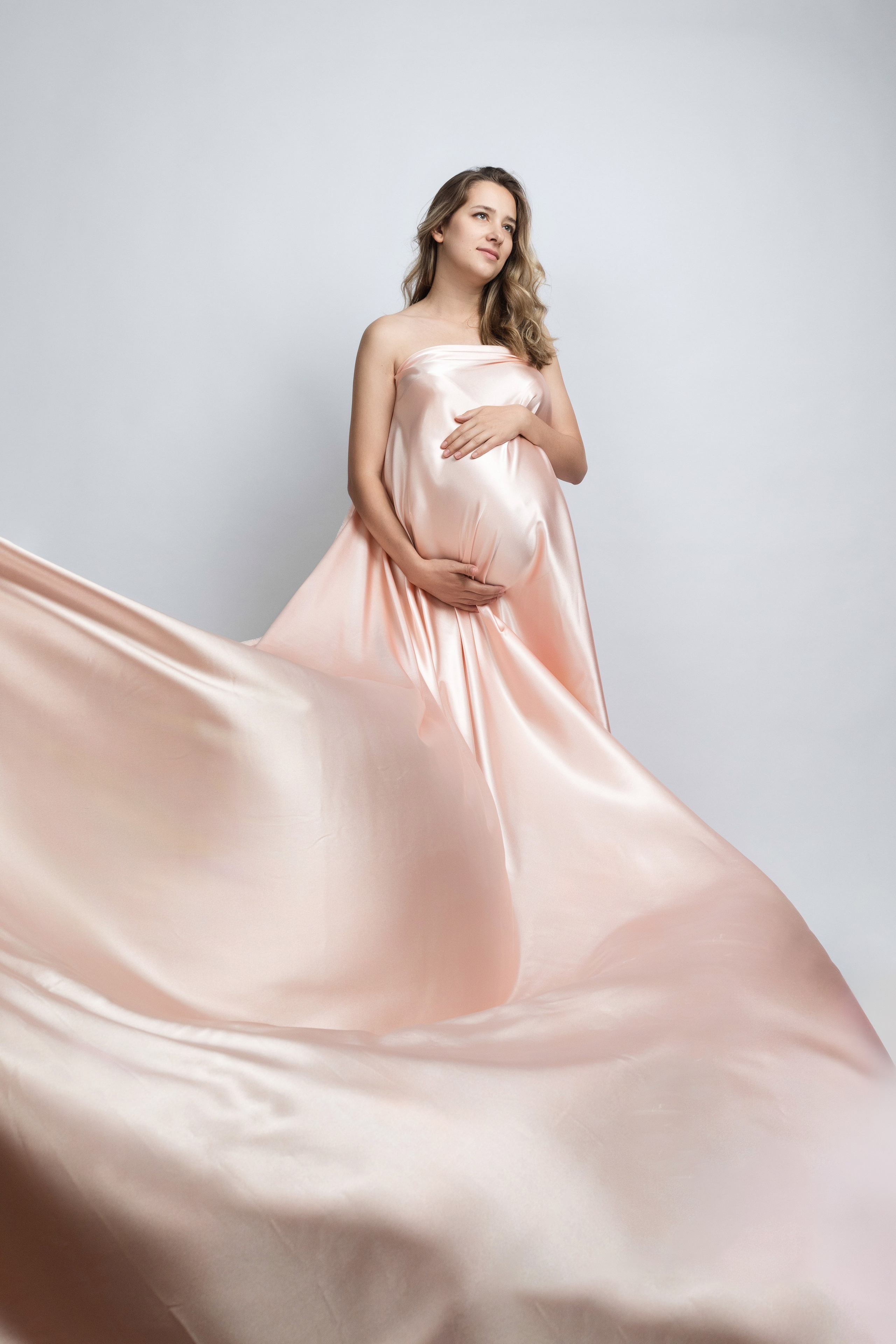 В ожидании. Фотоателье и полиграфия | Красивые фотосессии, сувениры с фото | Ремонт смартфонов, ноутбуков и техники в Коломне Zinovyev Team