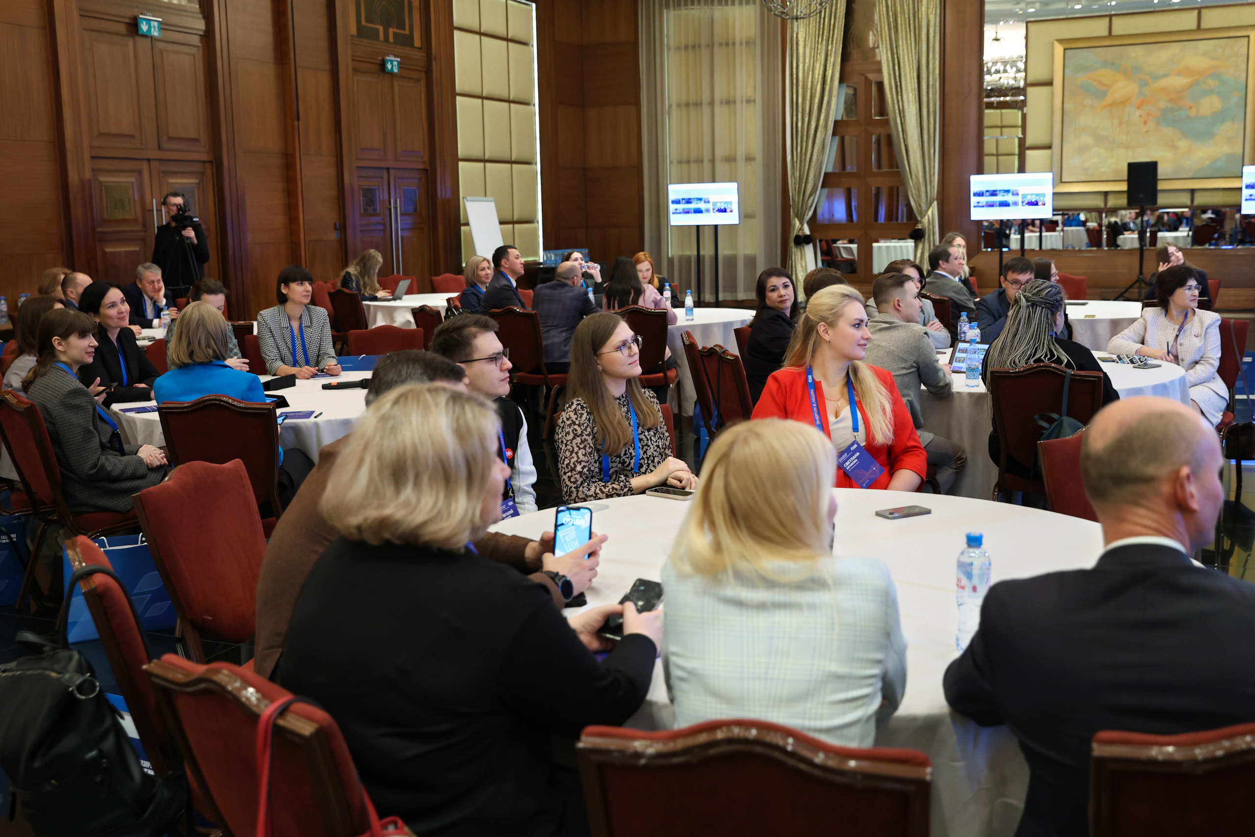 Конференция «Партнер» от Газпромнефть. Фотограф Дарья Попова