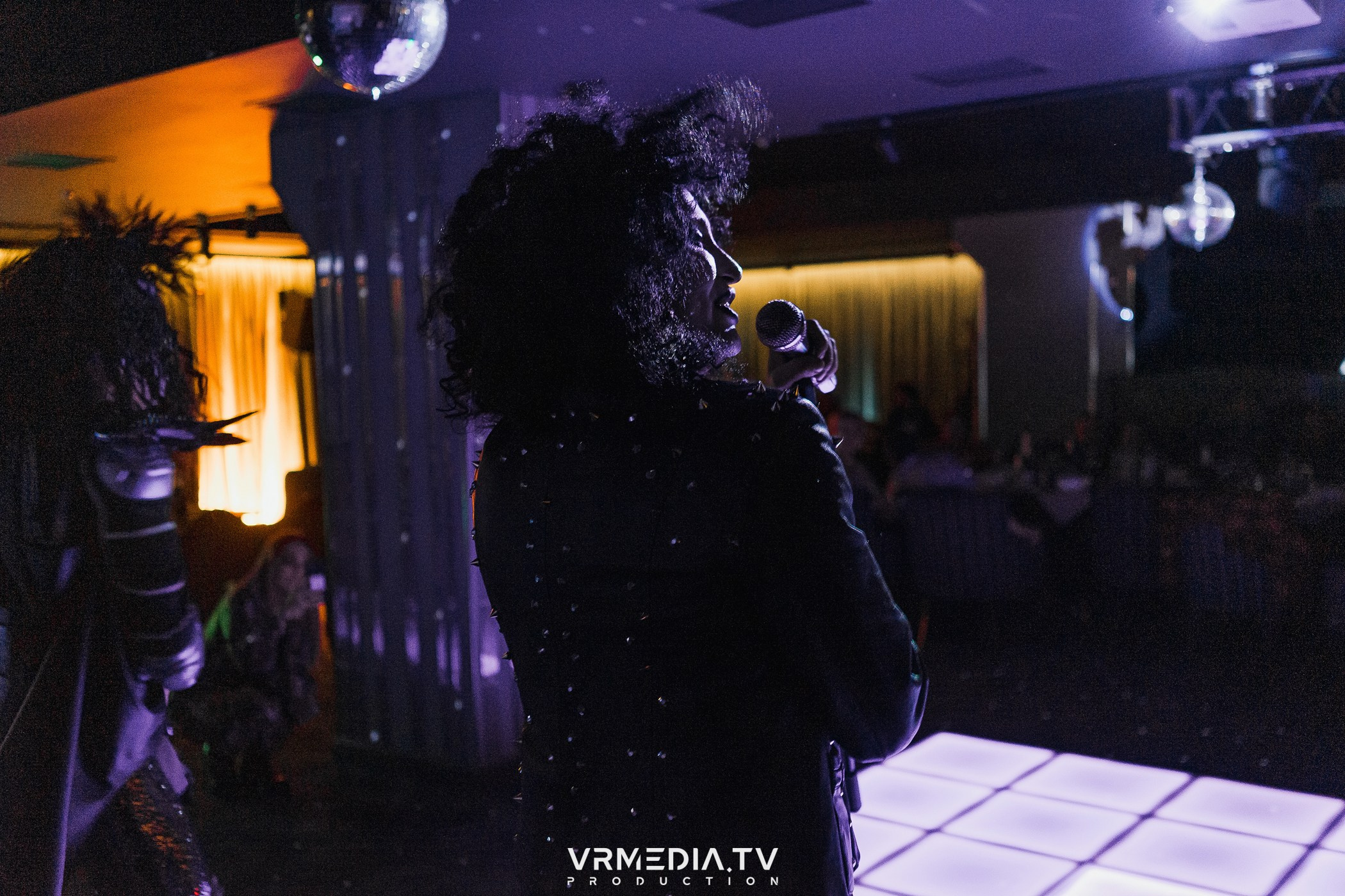 РОК-ВЕЧЕРИНКА в караоке-баре «Volna»