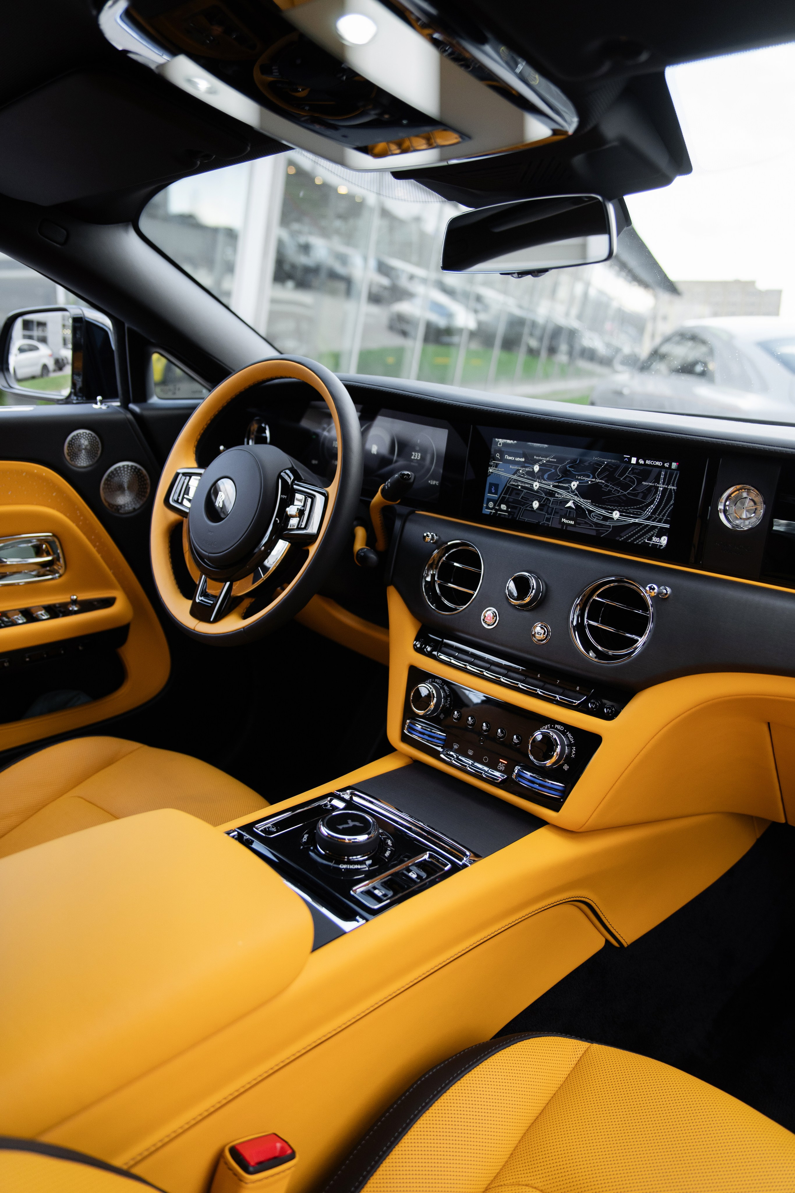 Rolls-Royce Spectre. Автомобильный фотограф Светлана Усова