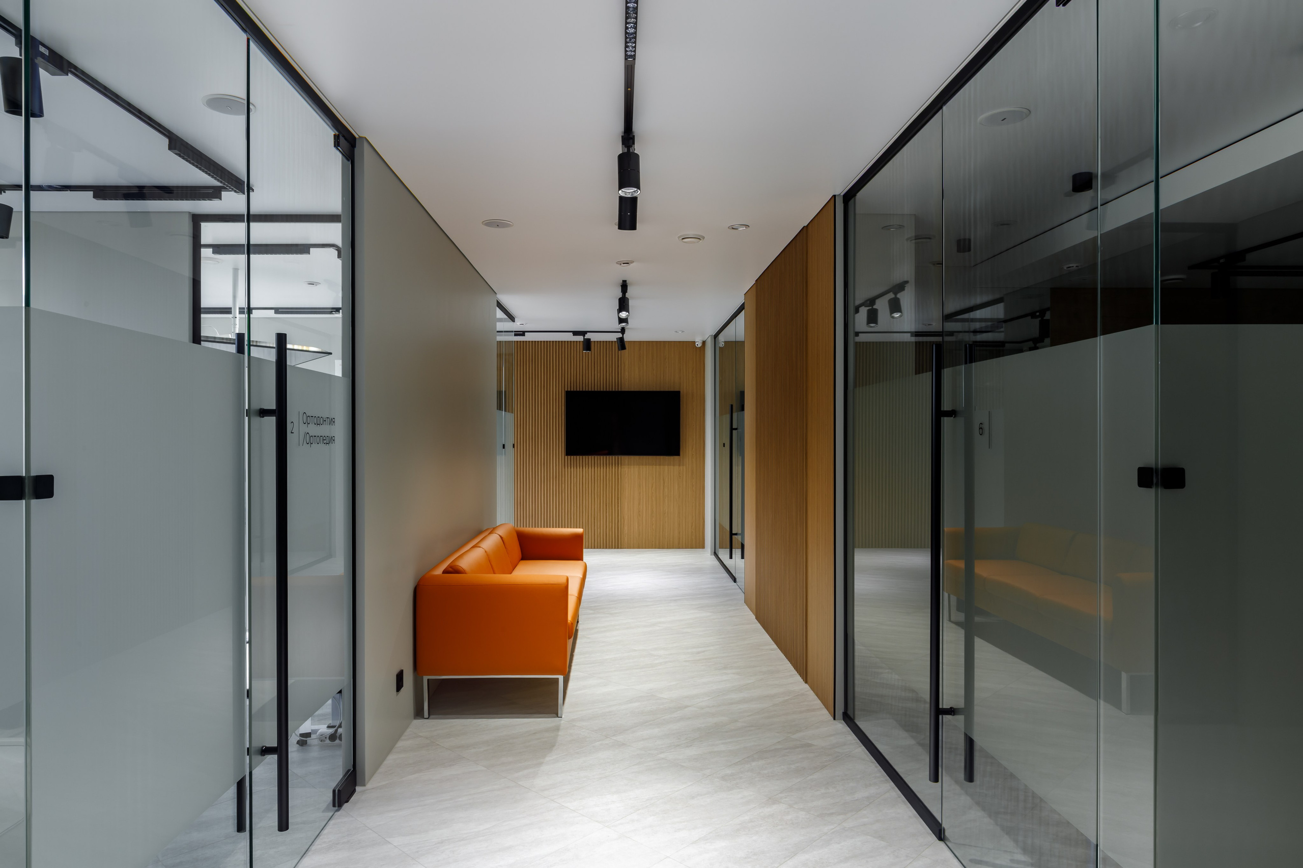 Стоматологический центр Molaris. Интерьерный, предметный и контент фотограф в Иркутске Наталья Карпова