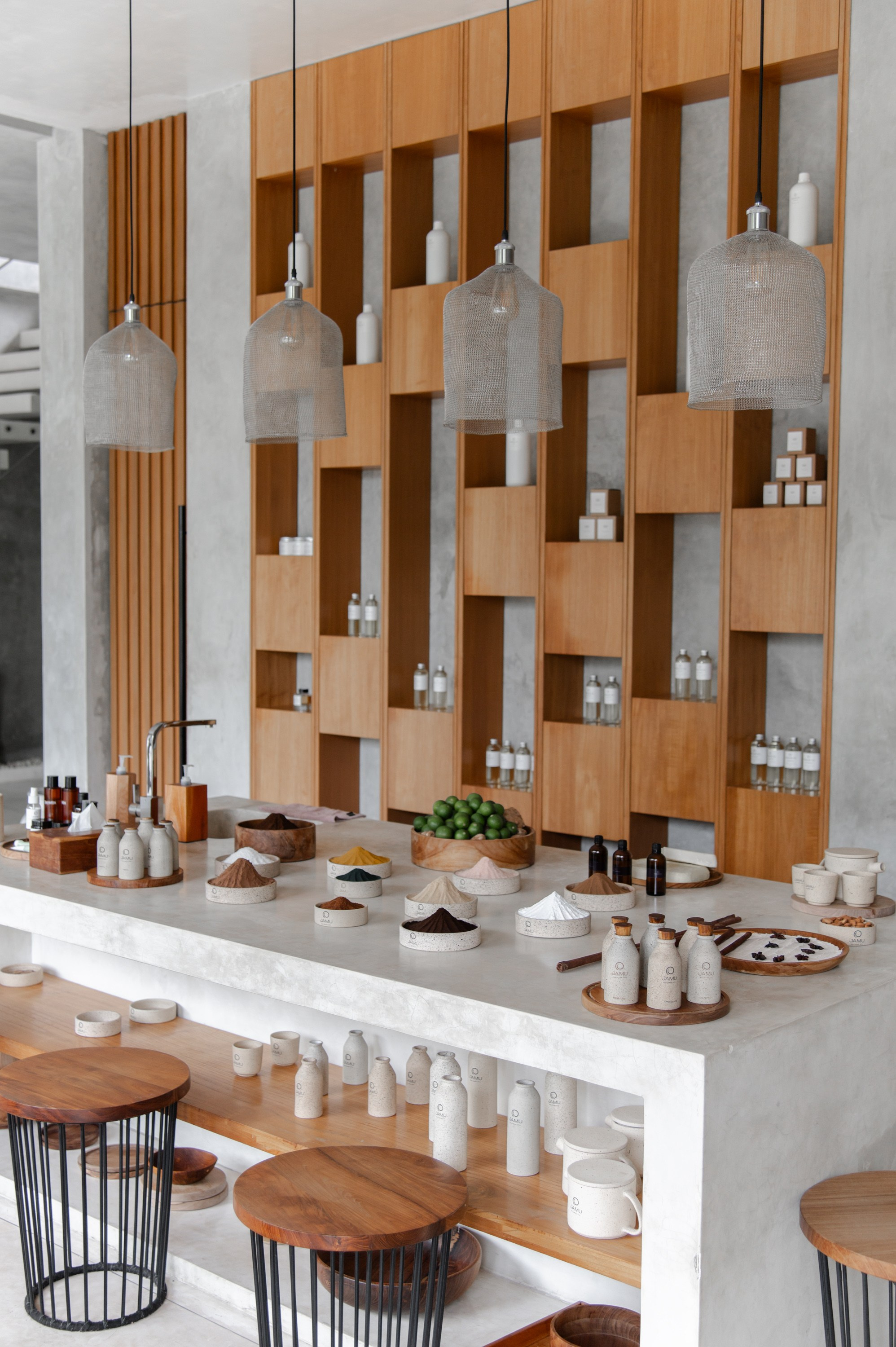 Профессиональная фото и видео съемка интерьеров и магазинов