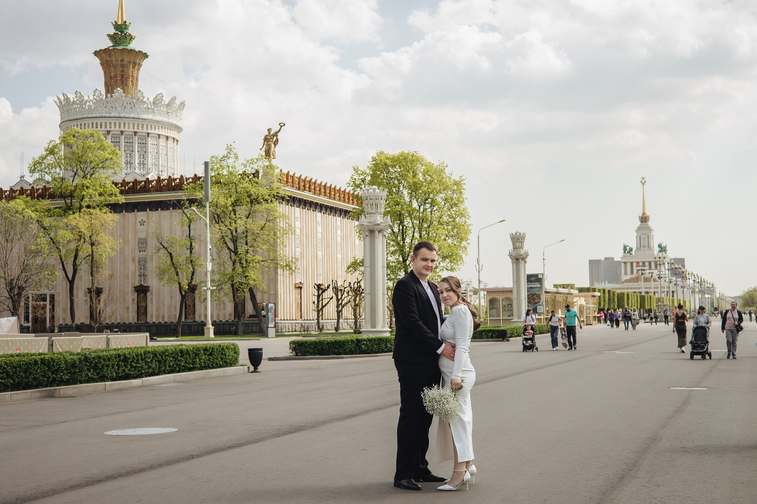 Тоня & Рома. ВДНХ. Свадебный и семейный фотограф Пушкин Царское Село СПБ Питер Санкт-Петербург и Рязань Ольга Козлова