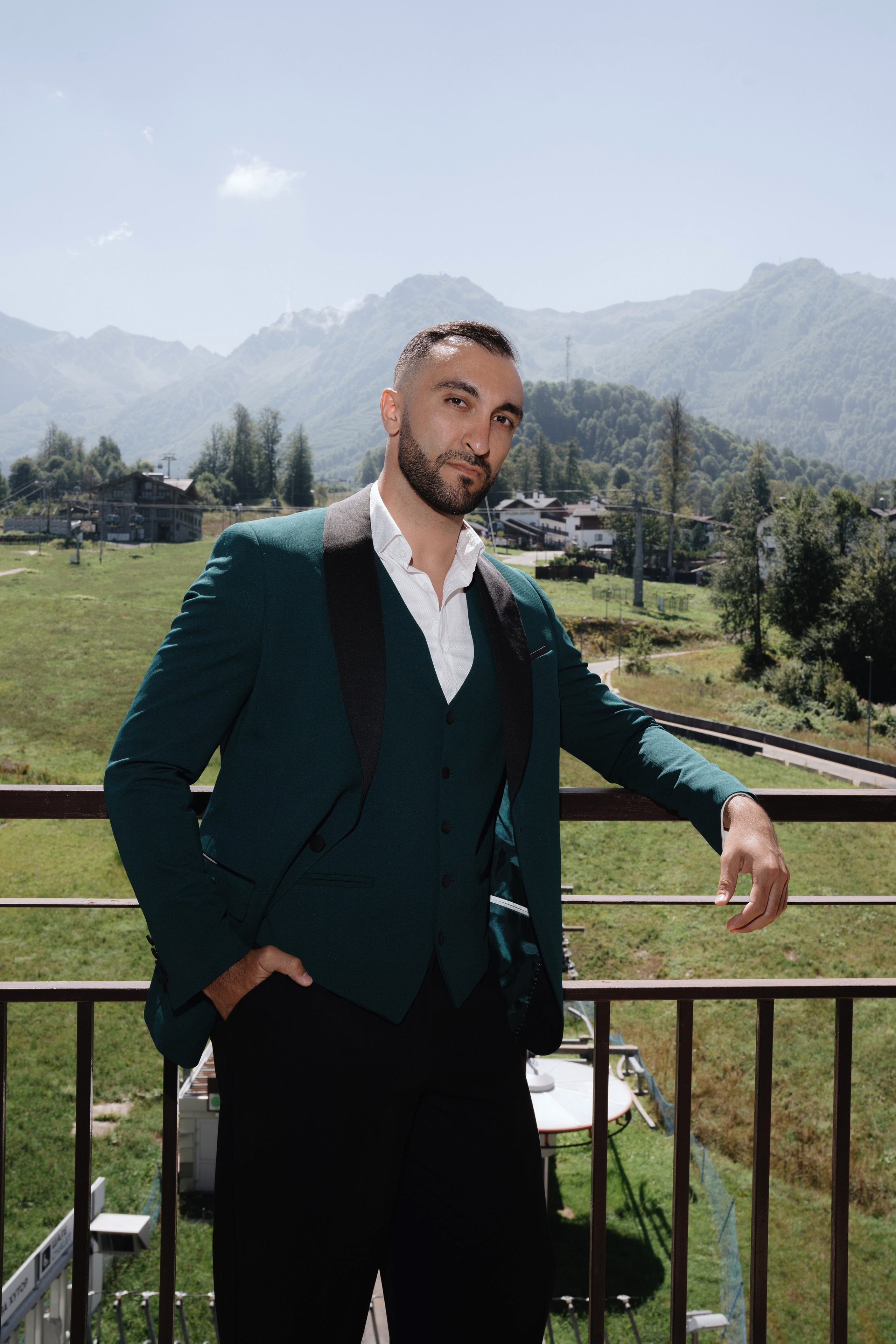 Свадебная фотосессия в горах Фотограф Сочи Красная поляна. Свадебный фотограф в Сочи и Адлере — Фотосессии на море и в горах | Виктор Рогулев