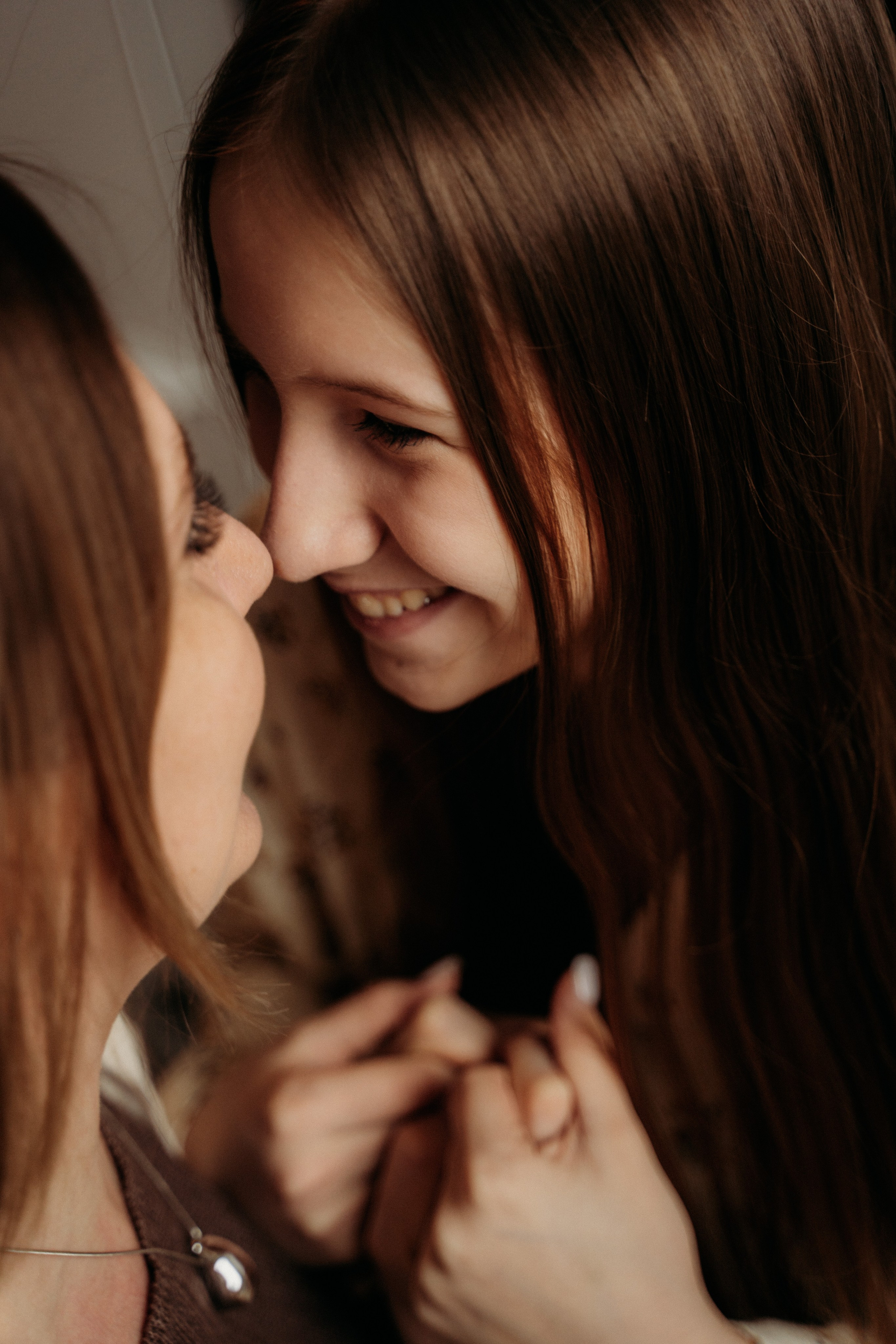 Семья на кухне