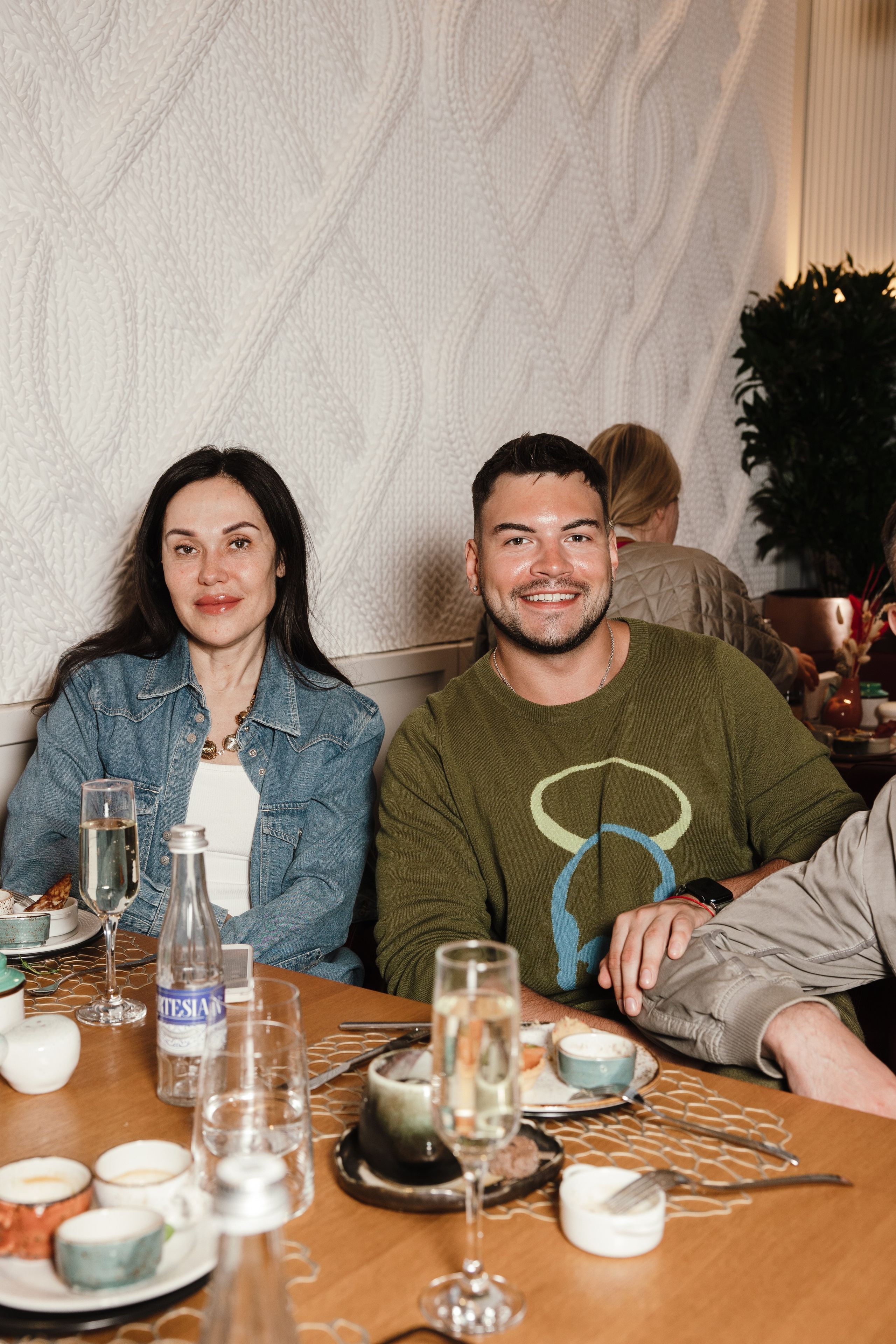 Презентация Russian Fashion Dom в ресторане Shagal. Контент фотограф в Москве и области Елена Кулакова