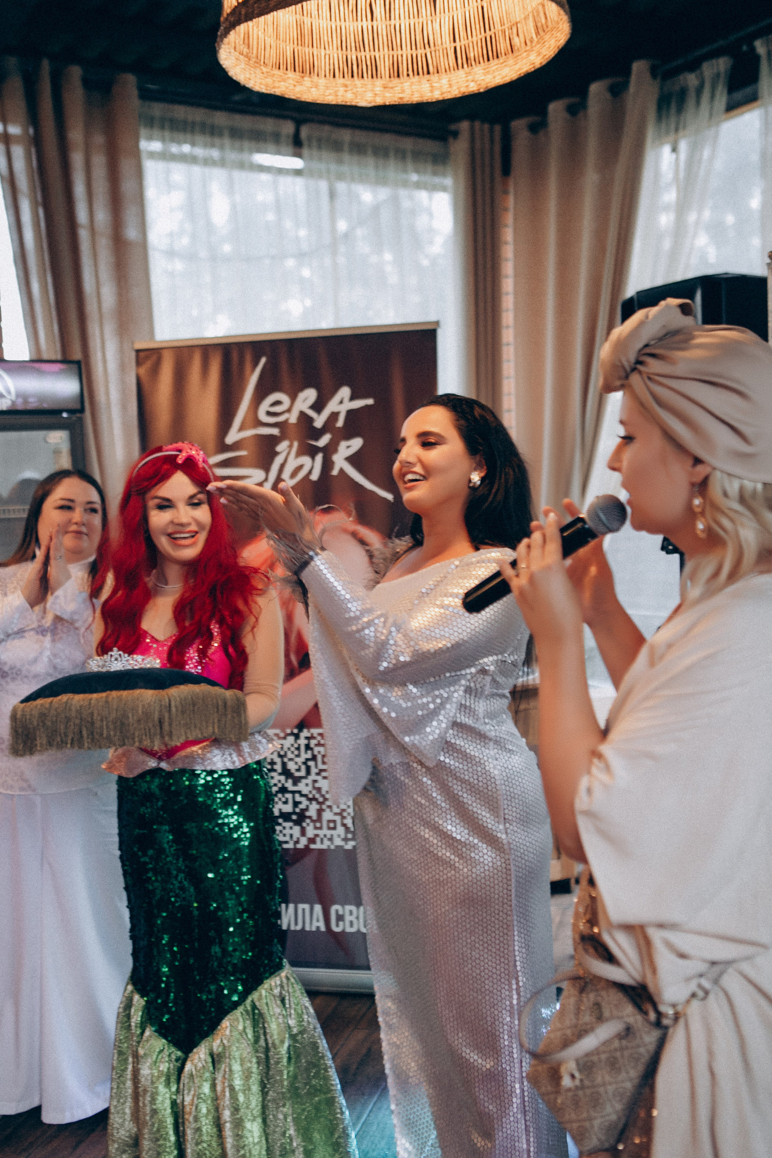 Репортаж с вечеринки в яхт клубе. Главная