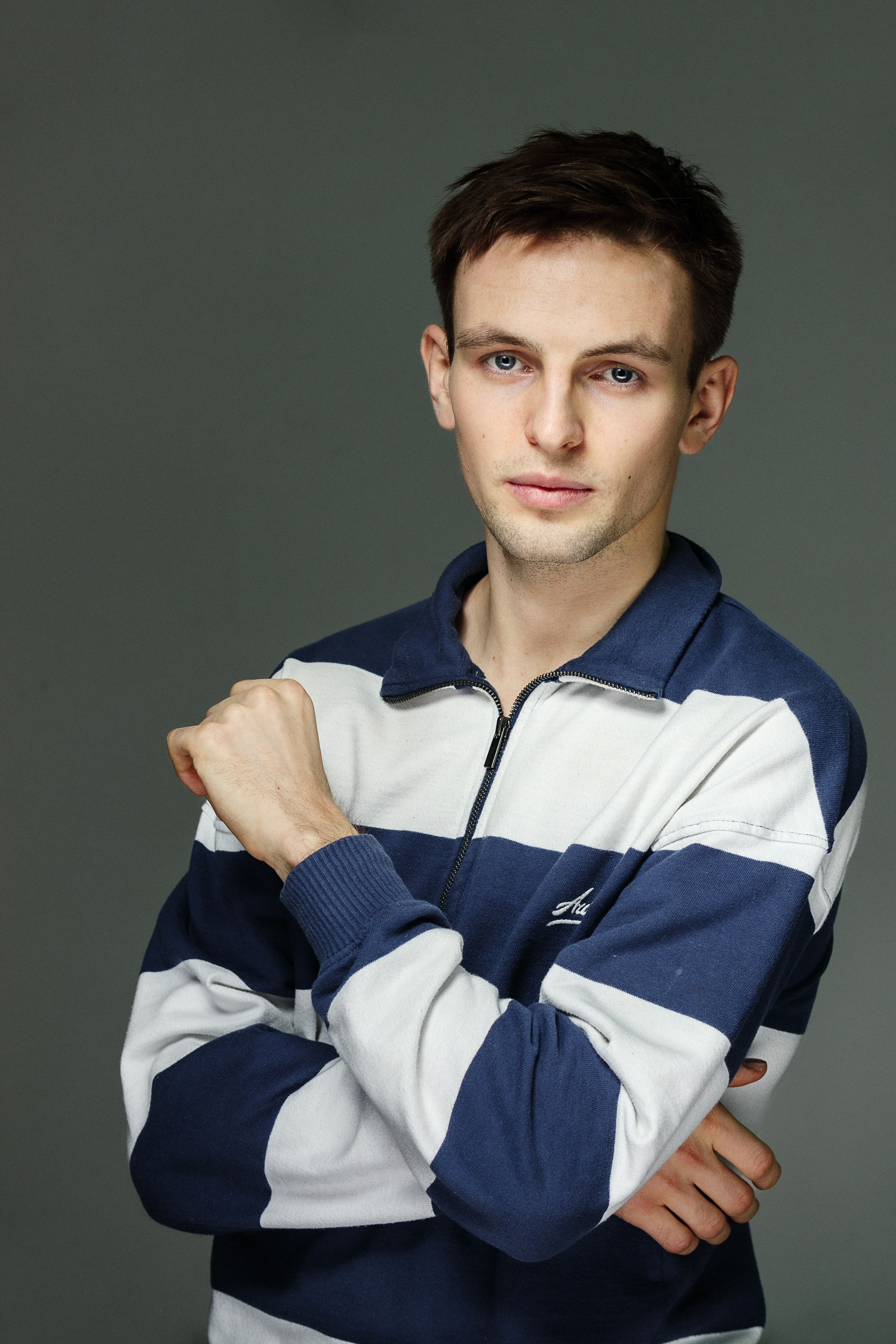 Студийный портрет. Фотограф интерьера, мебели и портрета в Санкт-Петербурге