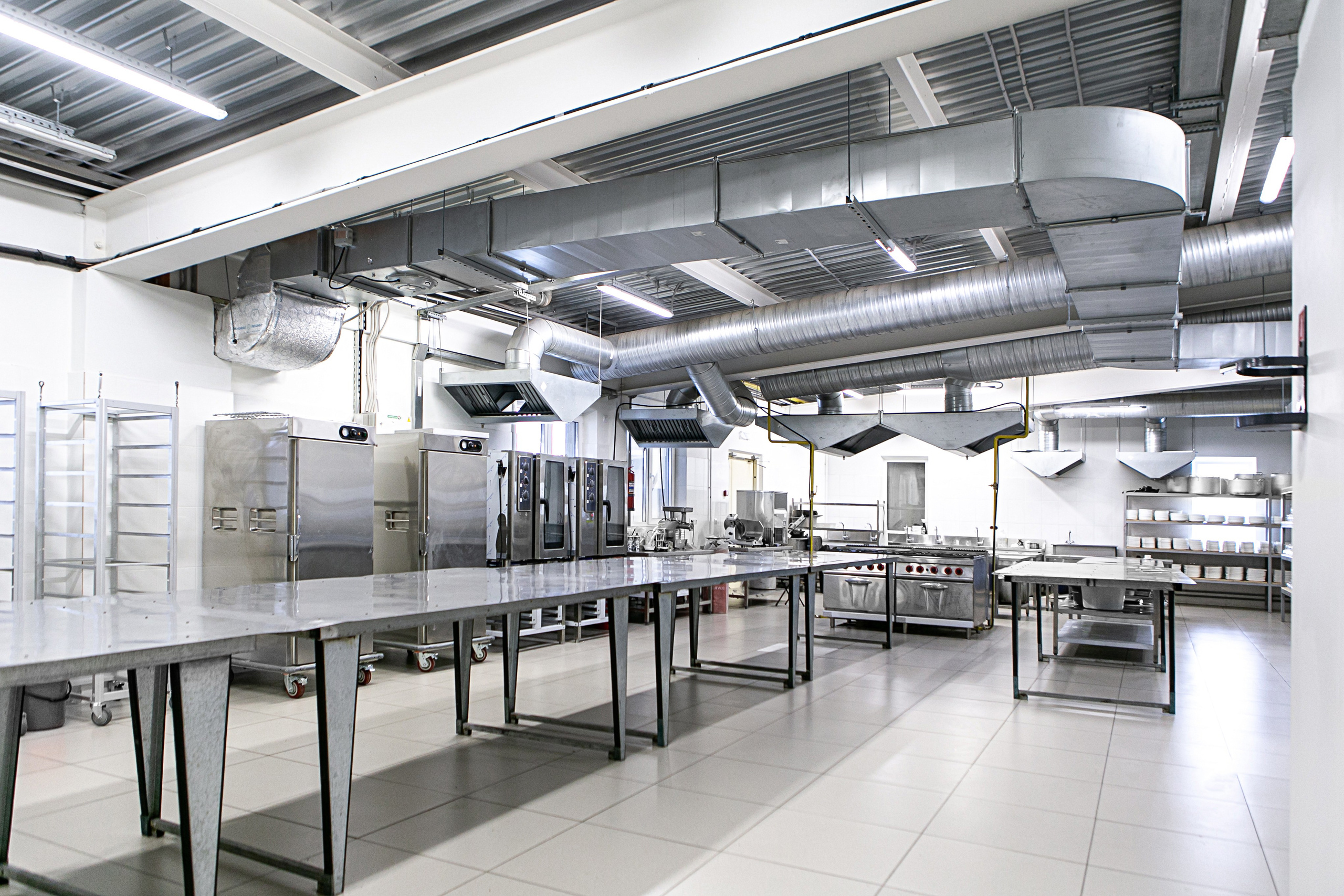 Банкетный зал Grand Holl. Контент фотограф, съемка для маркетплейсов, фуд съемка и репортажи в Новосибирске Ралия Галеева