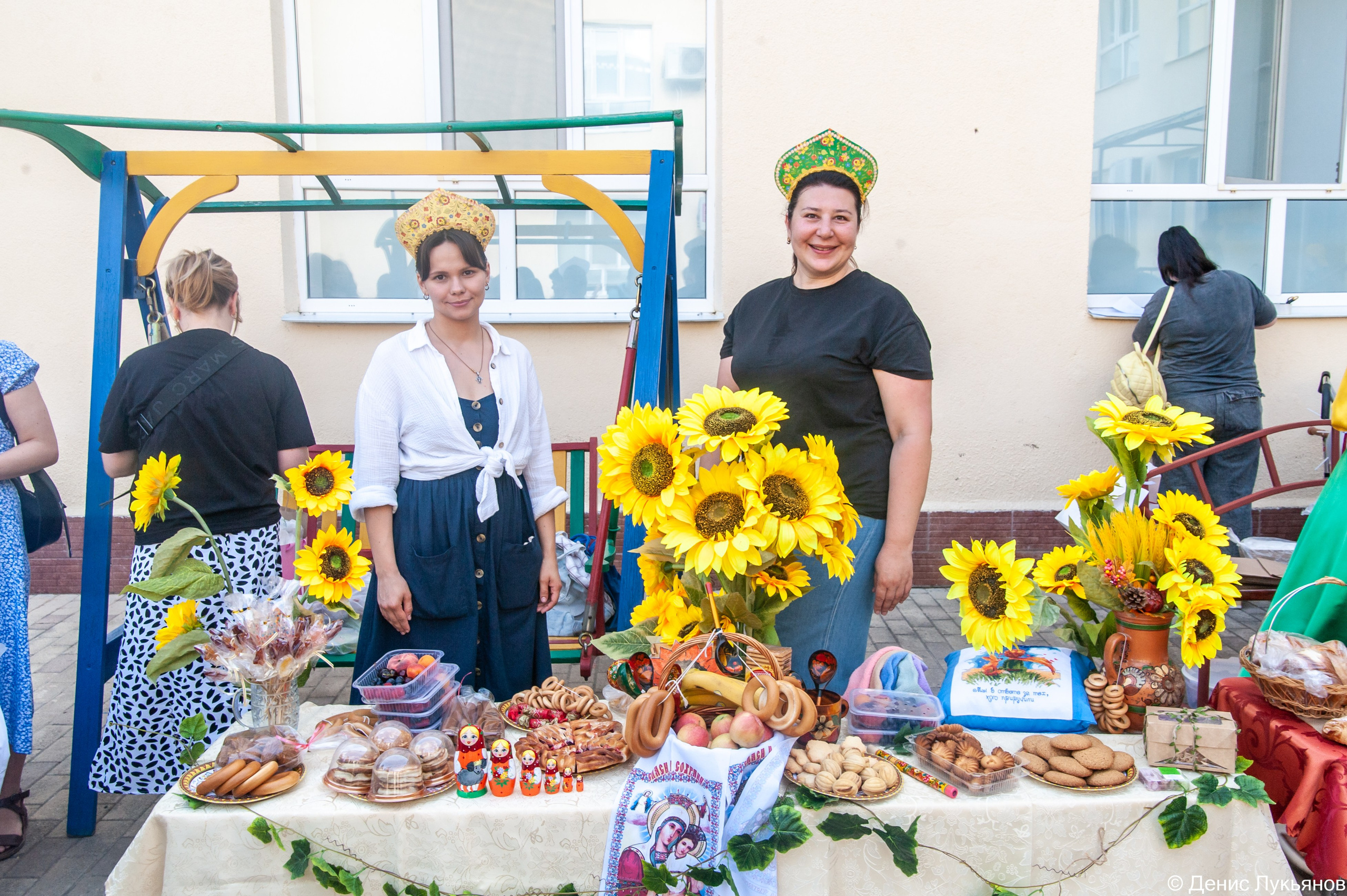 Ярмарка. Свадебный и семейный фотограф Денис Лукьянов в Краснодаре, Краснодарском крае и Республике Крым