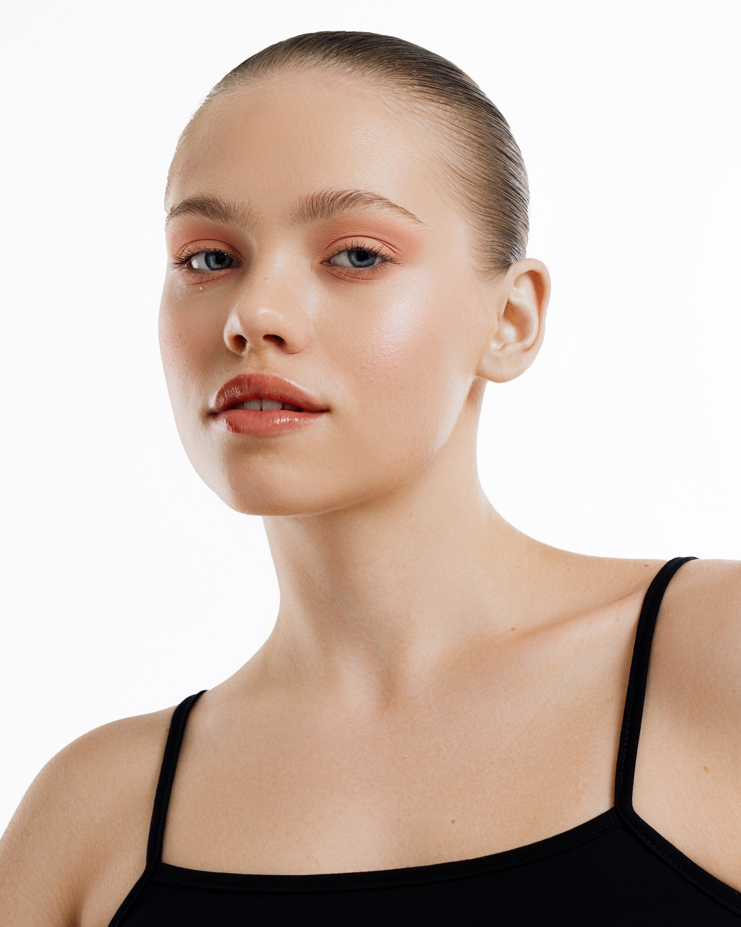 Lic Eye shadow. Fashion фотограф и Арт директор. Санкт-Петербург и Москва