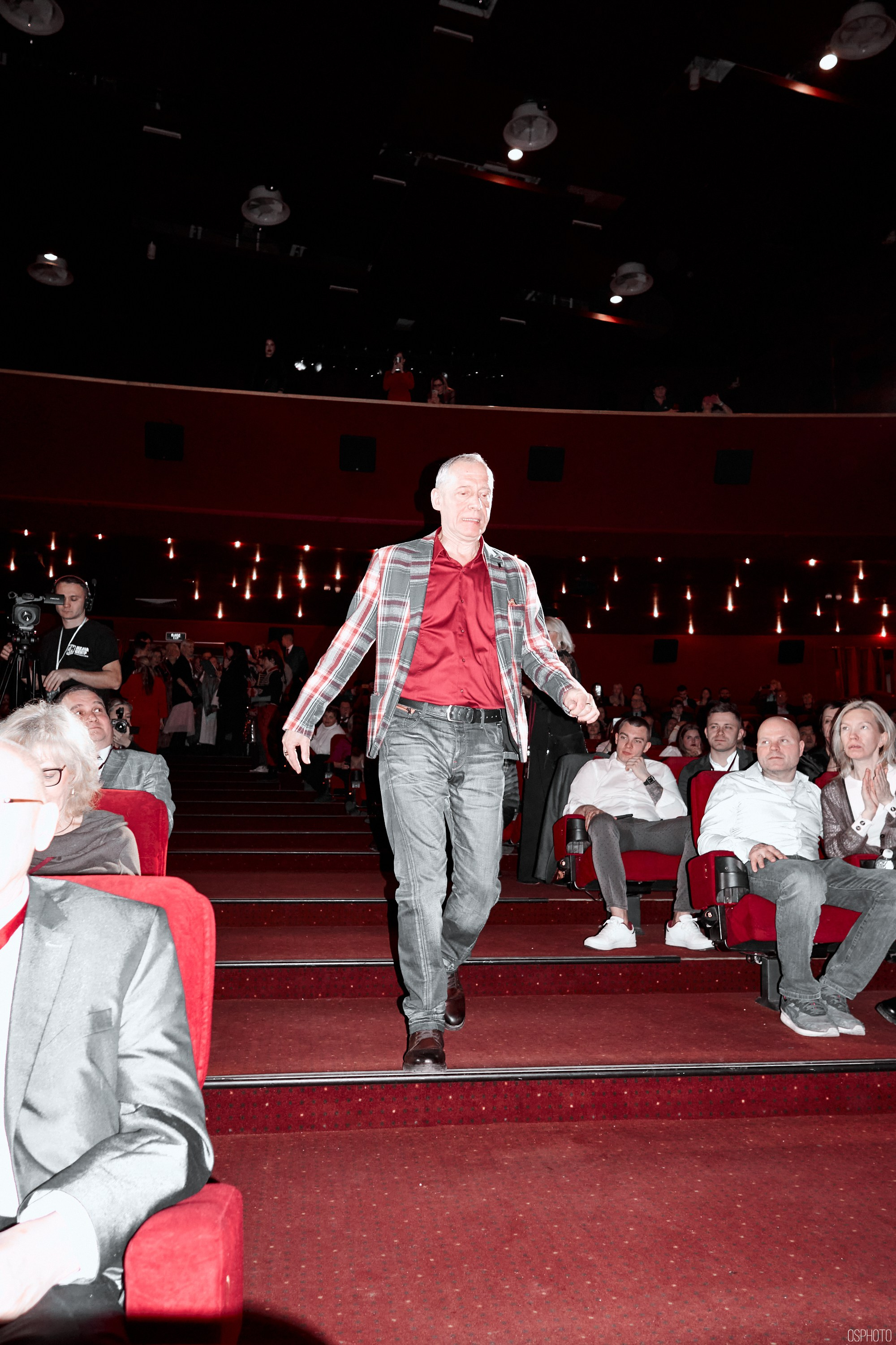 Кинофестиваль фильмов об охране труда | Кинотеатр «Октябрь». OSPhoto